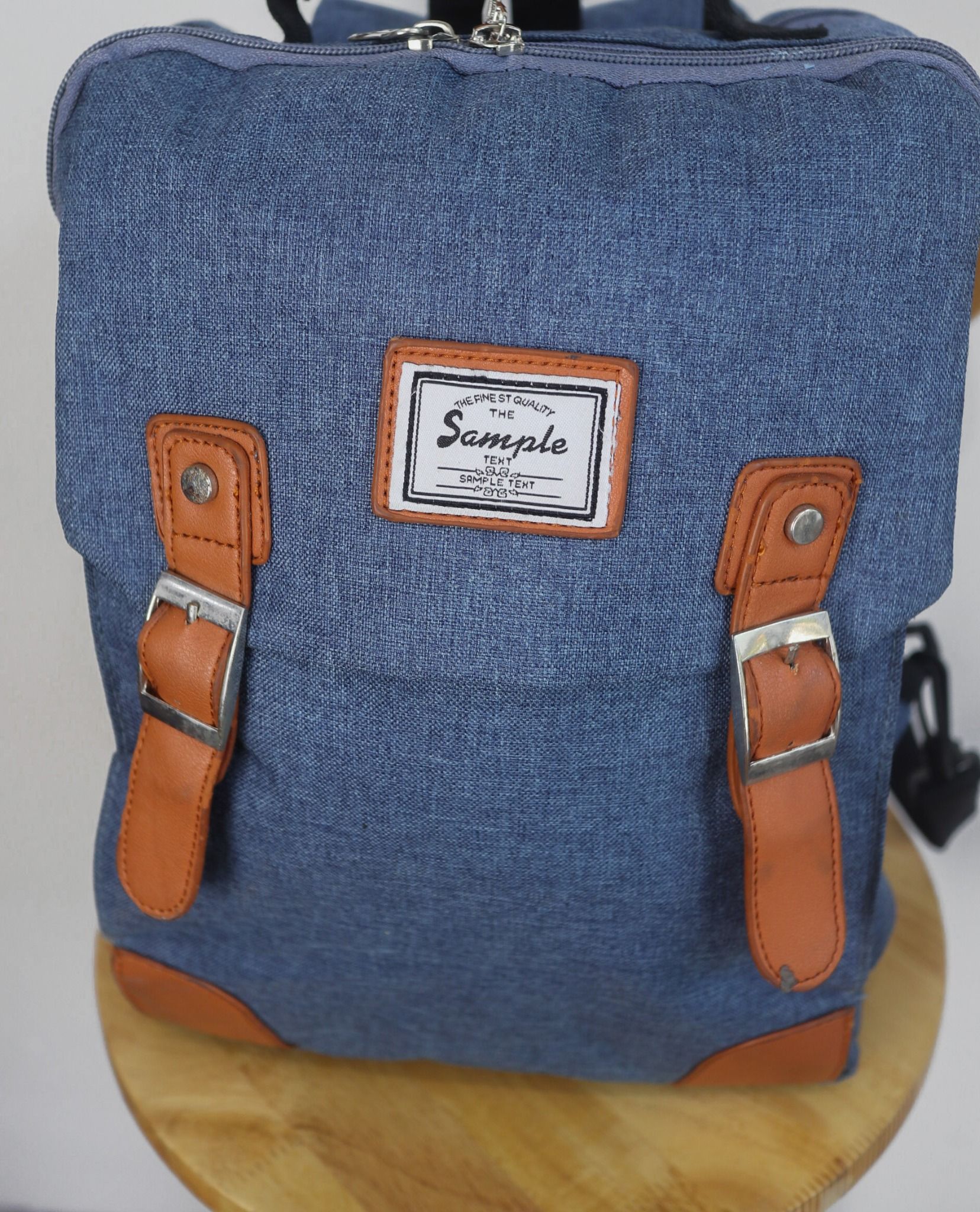 07.06.23 - VTG BAG - THE SAMPLE