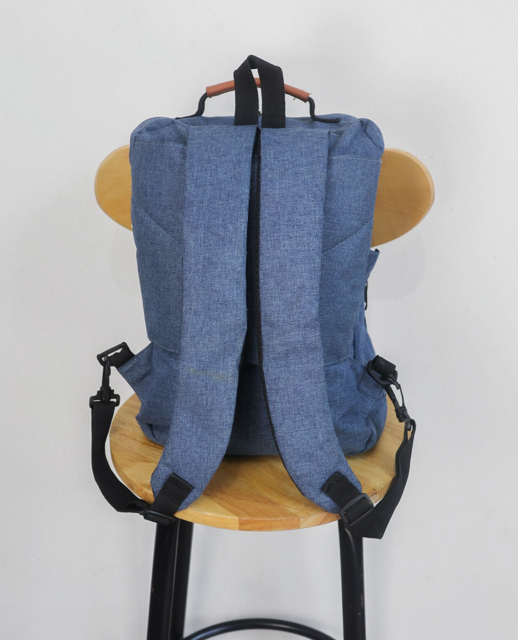 07.06.23 - VTG BAG - THE SAMPLE