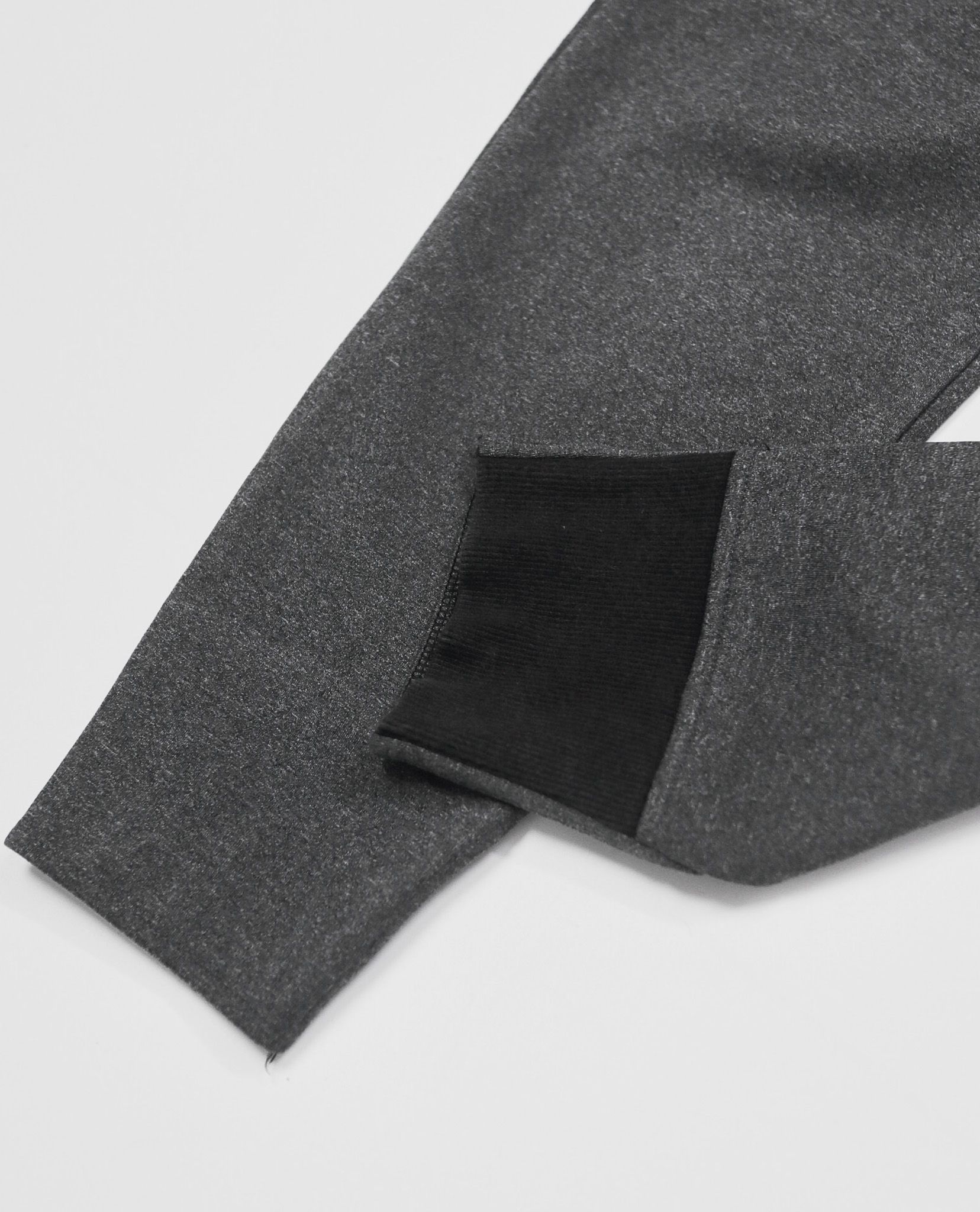 02.17.23 - VTG TRACK PANTS - UNIQLO