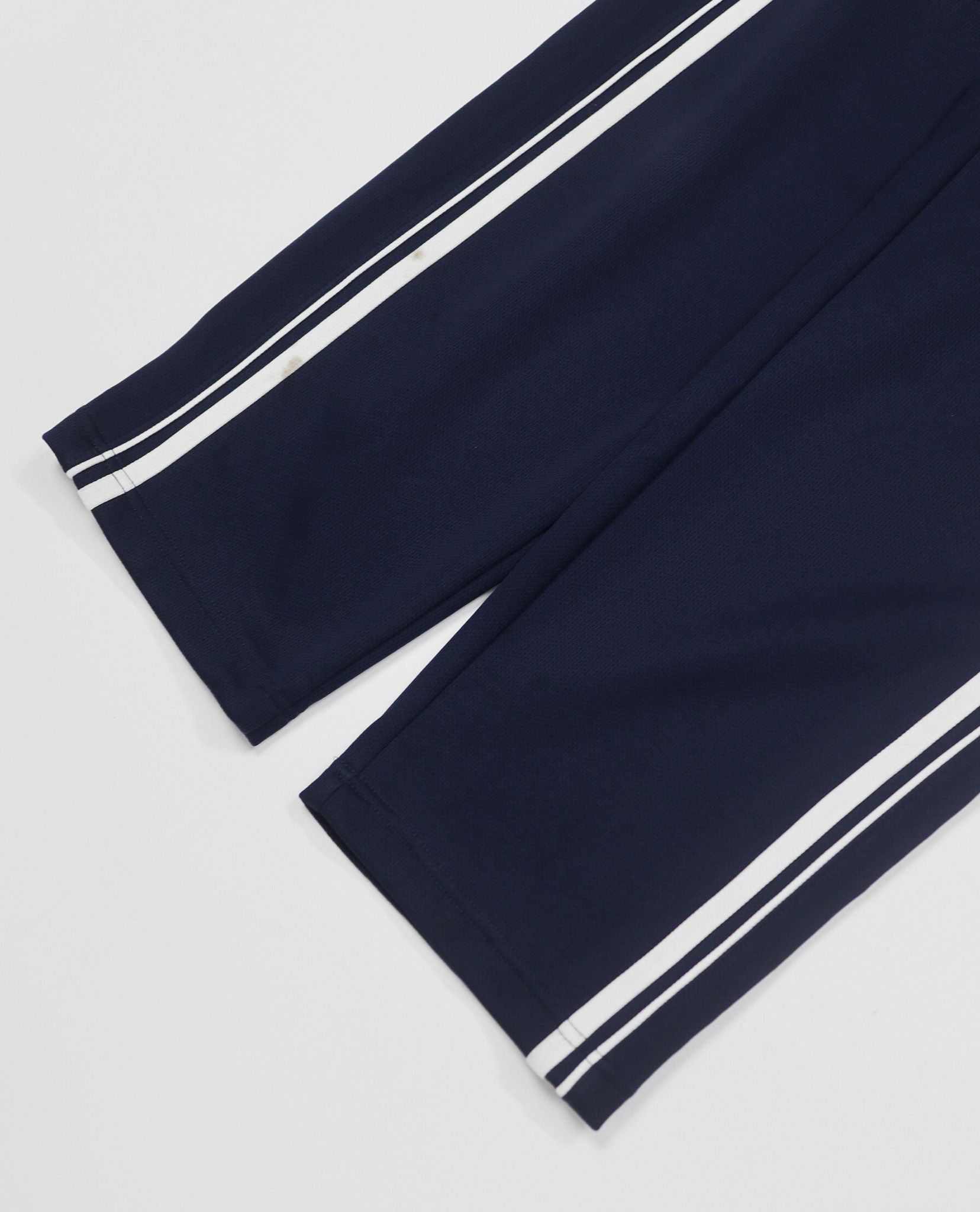 02.17.23 - VTG TRACK PANTS - CHAMPION 90s