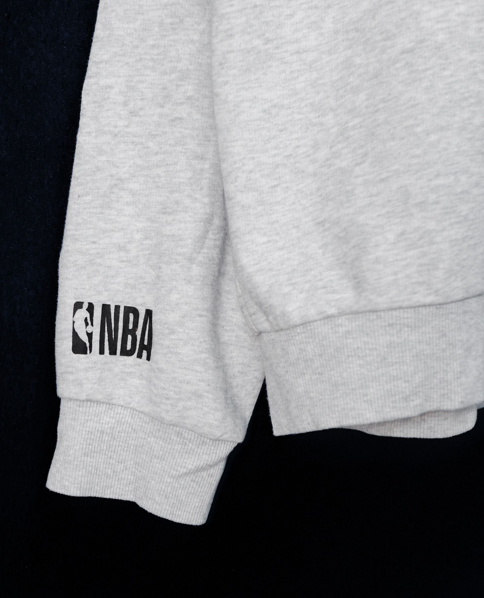 11.06.22 - VTG SWEATSHIRT - NBA