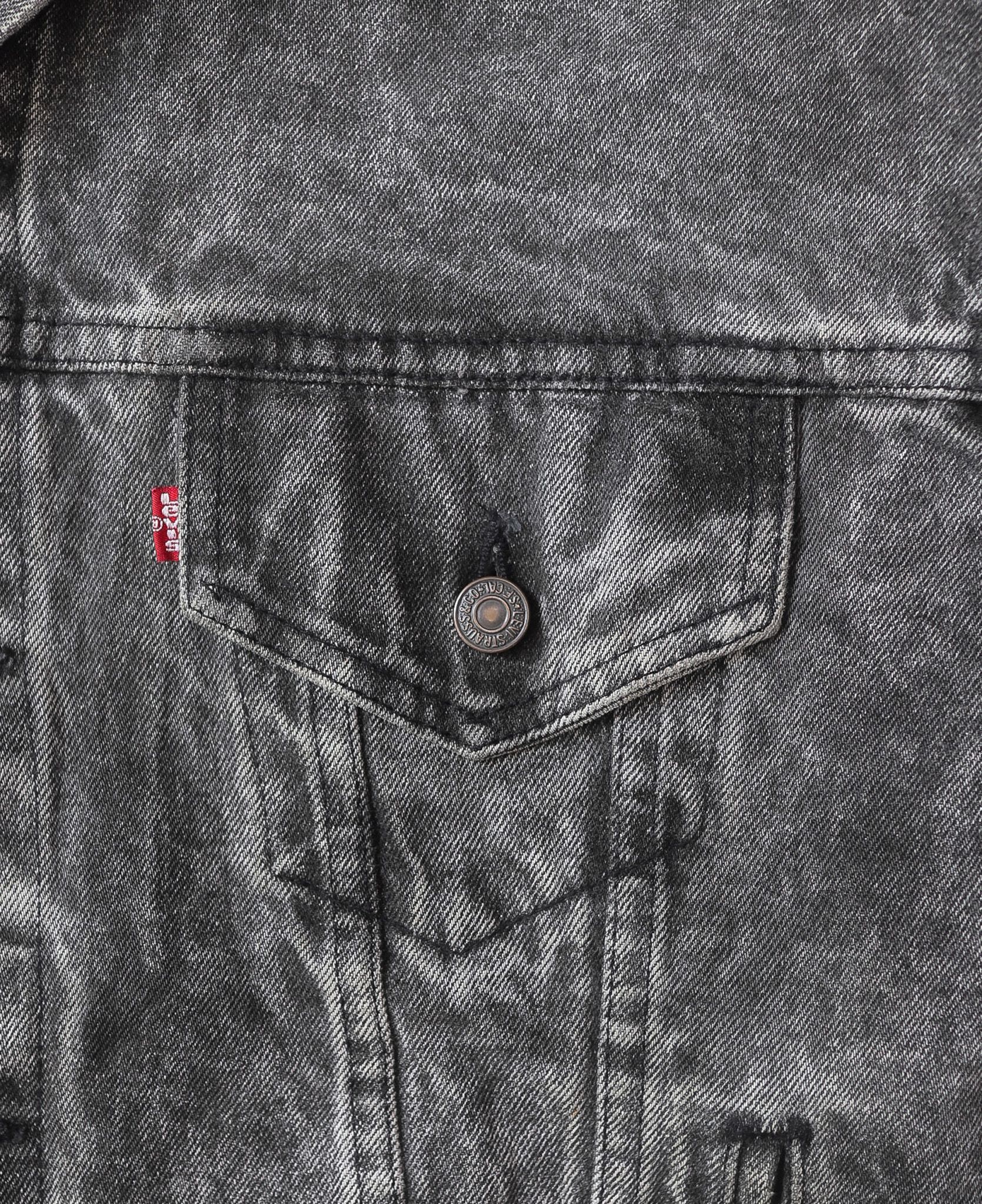 05.13.24 - VTG BOXY CROPPED DENIM JACKET - LEVI'S 90s