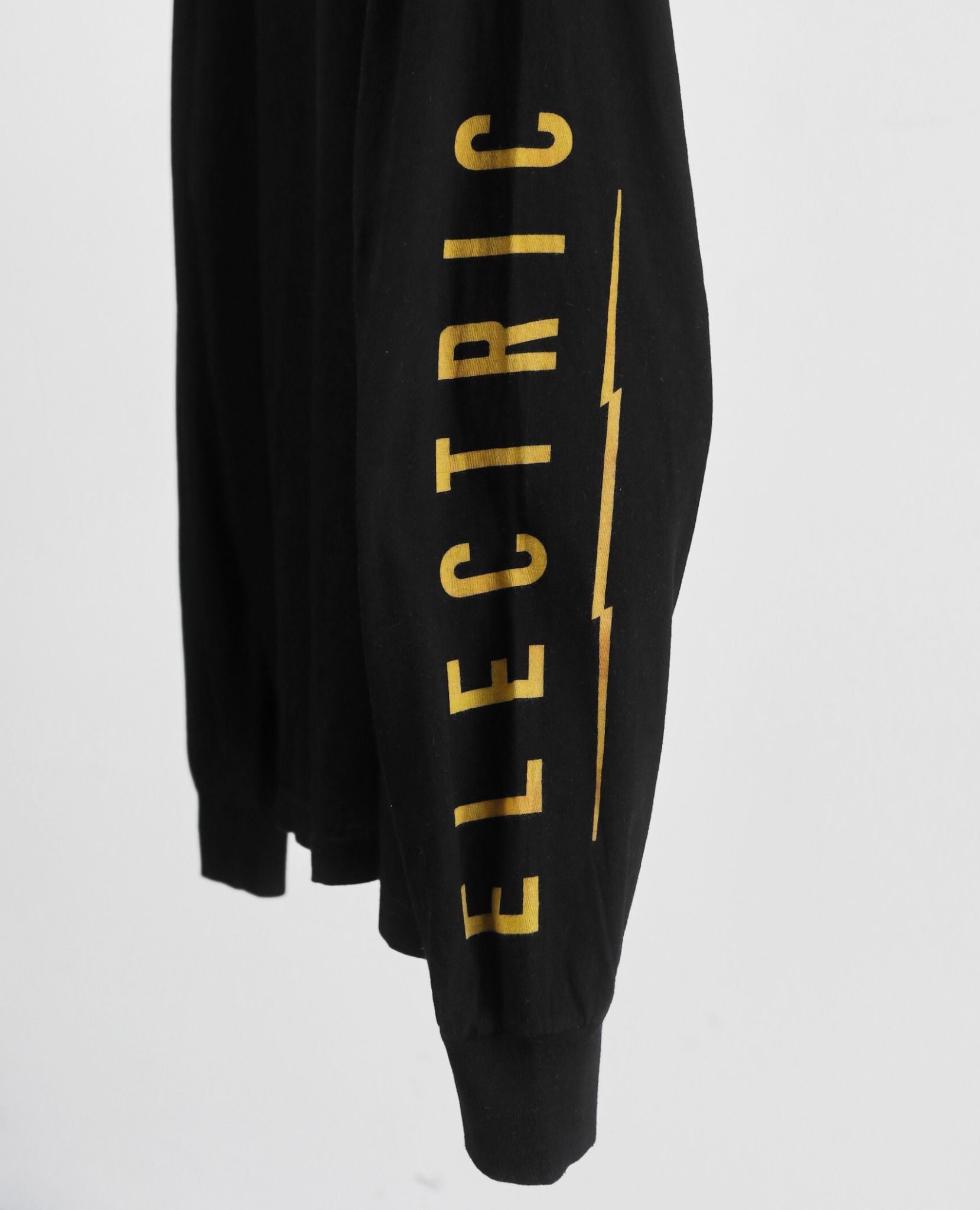 08.15.23 - VTG LONGSLEEVE SHIRT - ELECTRIC