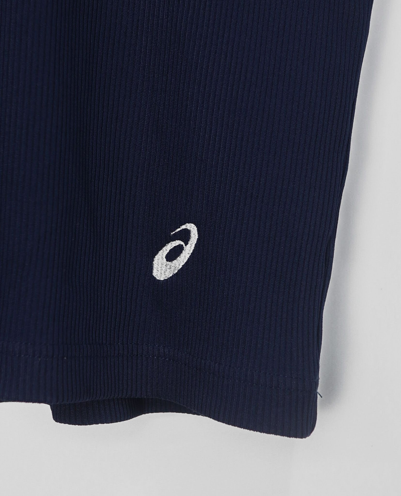 02.21.23 - VTG KNIT T-SHIRT - ASICS