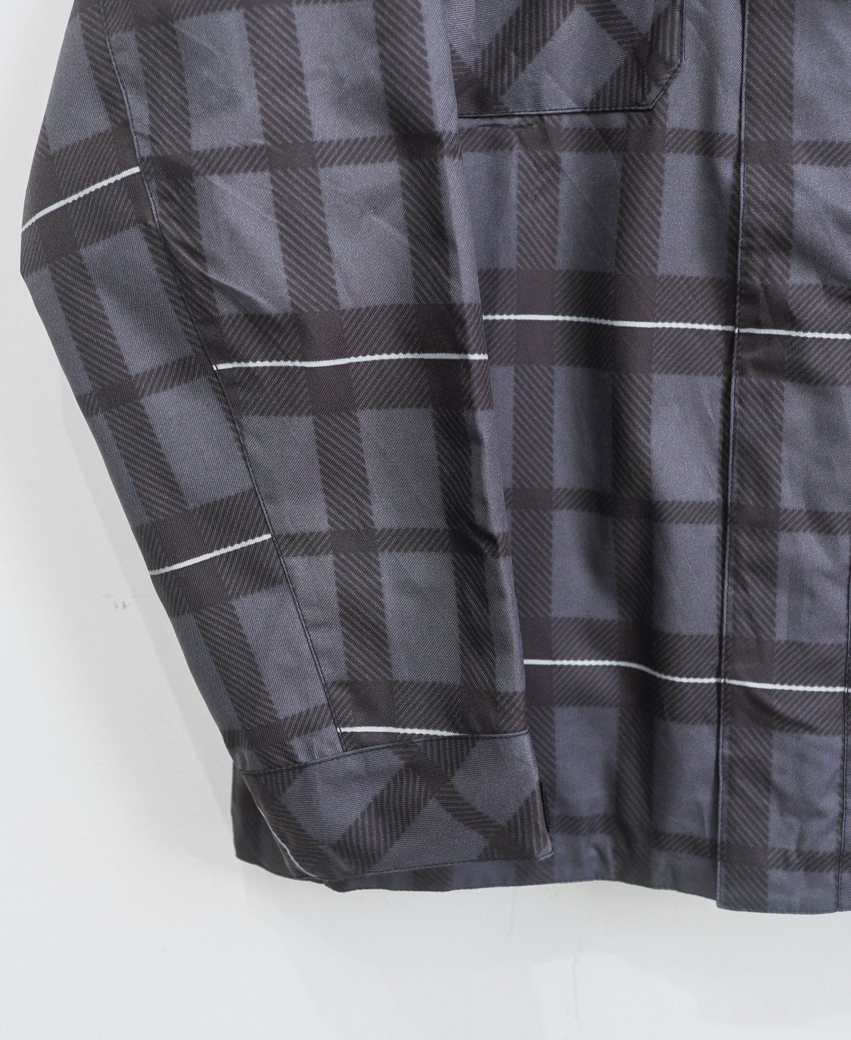 03.10.24 - VTG WINDBREAKER JACKET - IGNIO