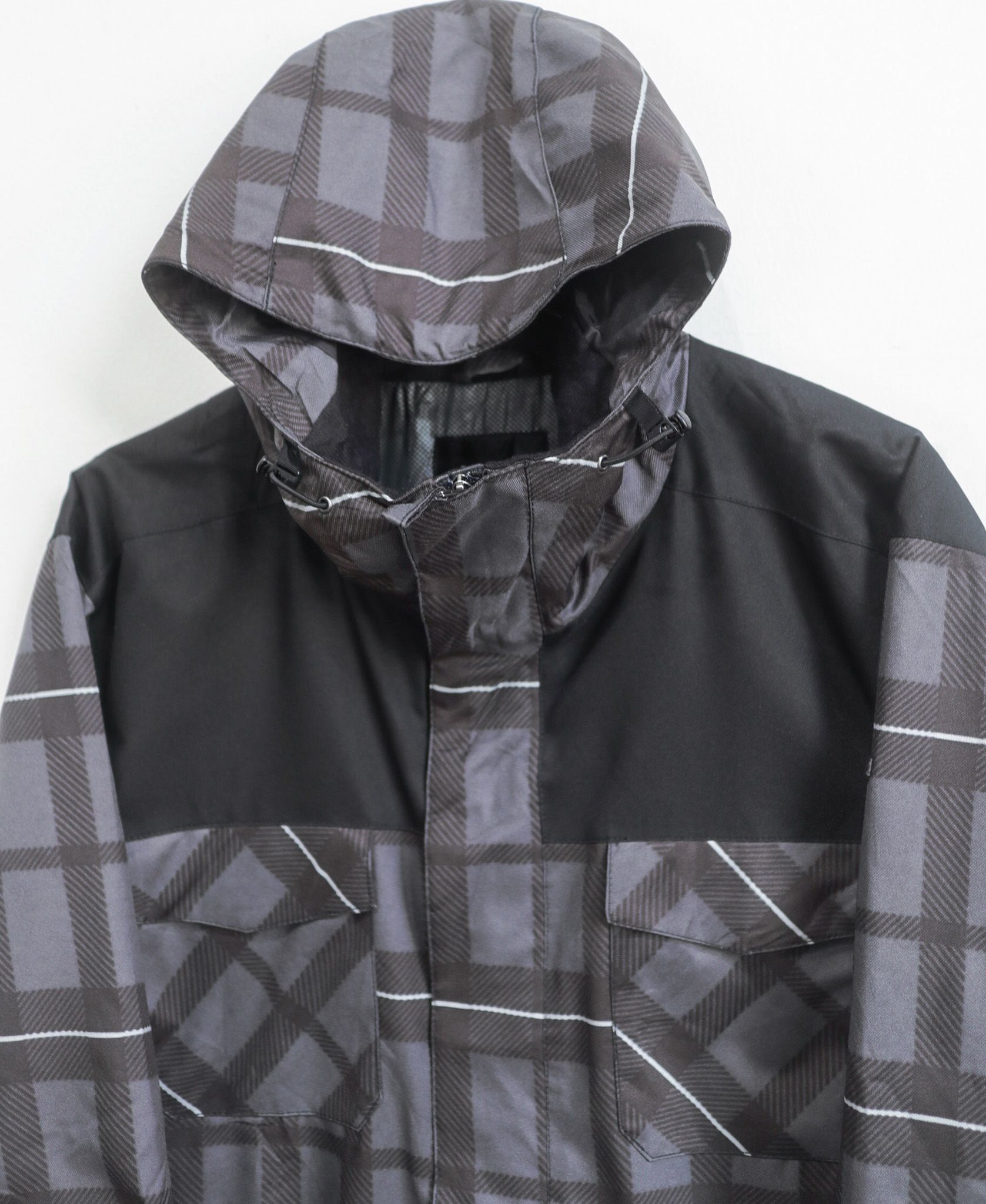 03.10.24 - VTG WINDBREAKER JACKET - IGNIO