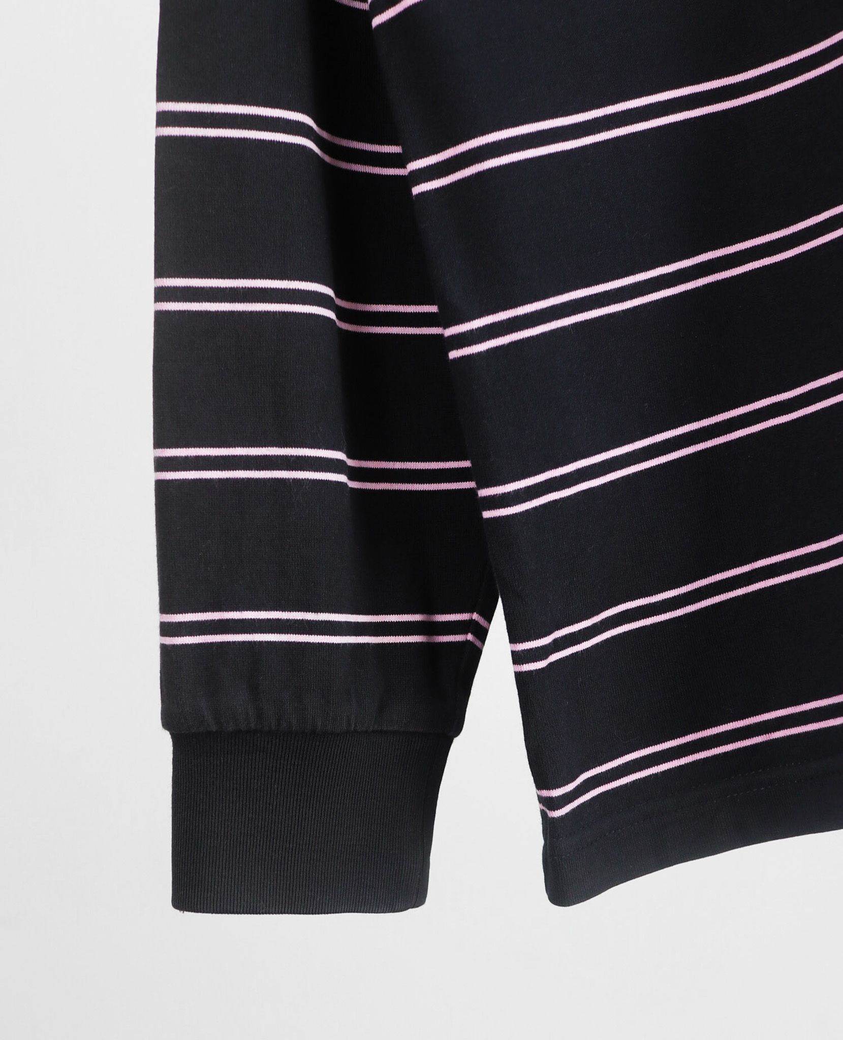 08.15.23 - VTG LONGSLEEVE POLO SHIRT - MUNSINGWEAR