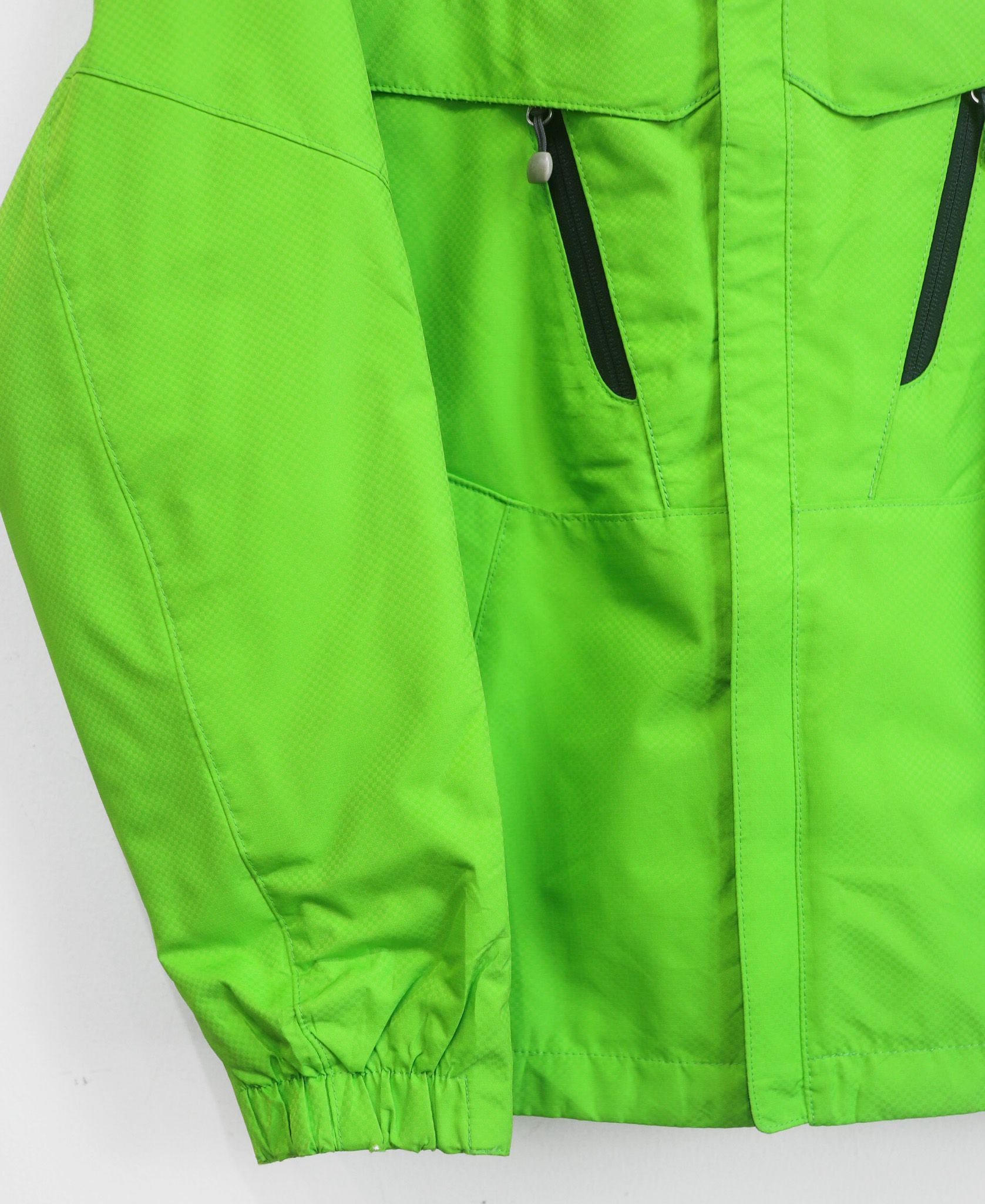 03.08.24 - VTG WINDBREAKER SKI JACKET - GOLDWIN