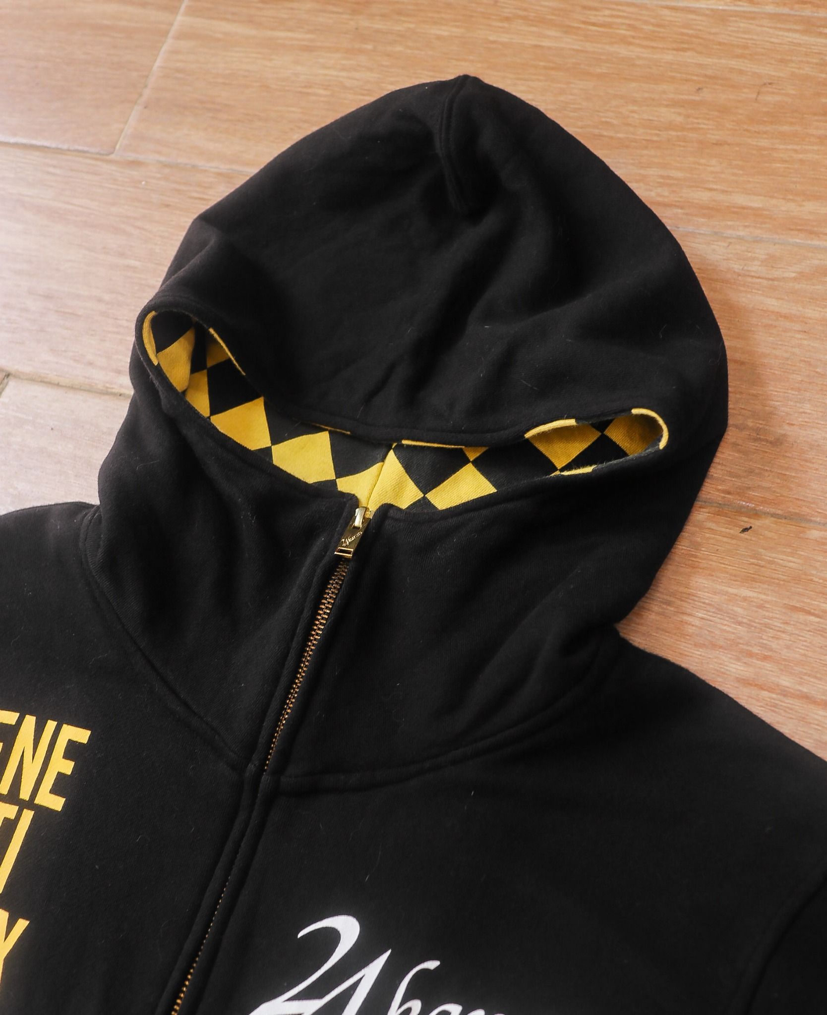 05.17.24 - VTG ZIP UP HOODIE - 24KARATS X GENERATION EX