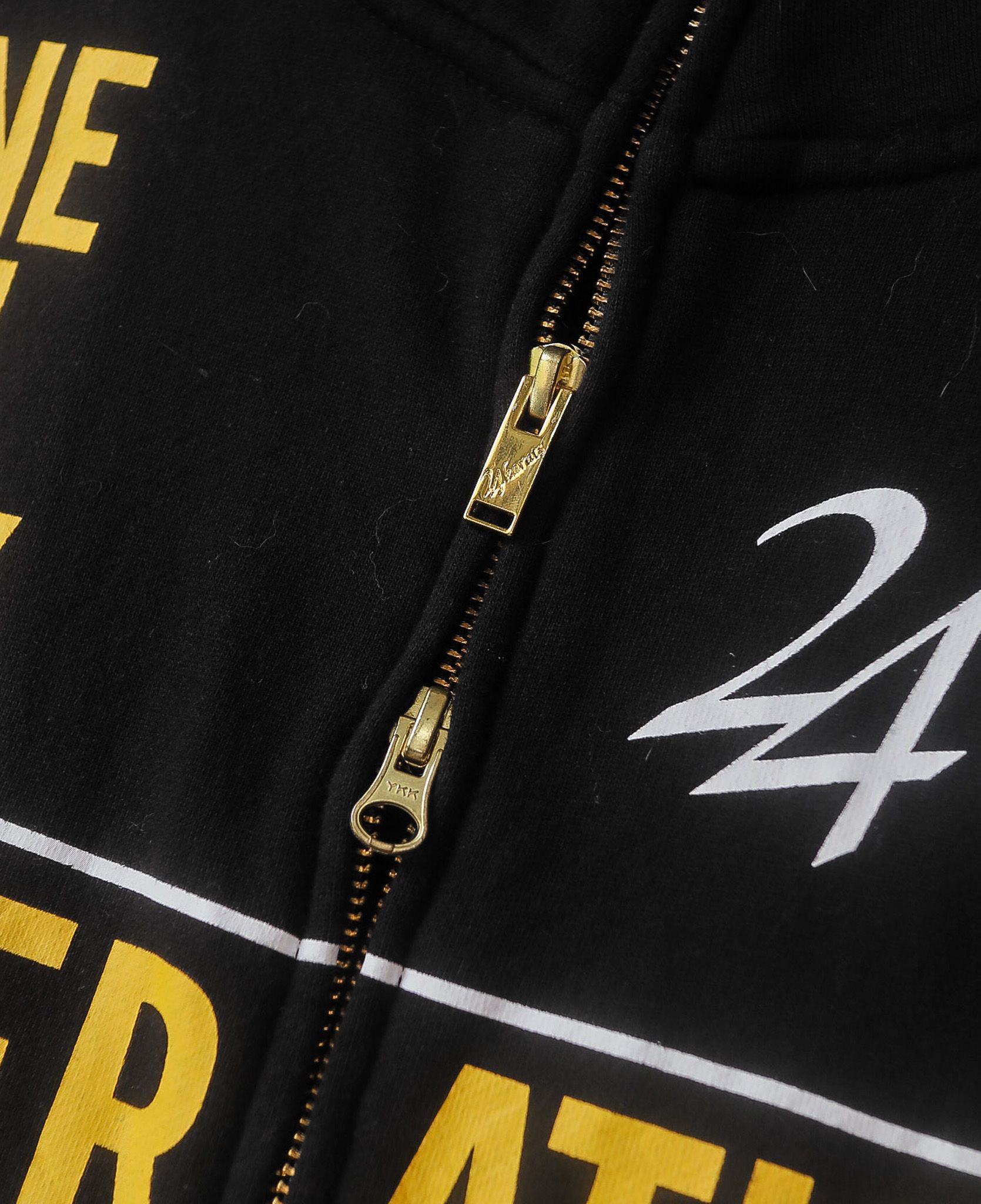 05.17.24 - VTG ZIP UP HOODIE - 24KARATS X GENERATION EX