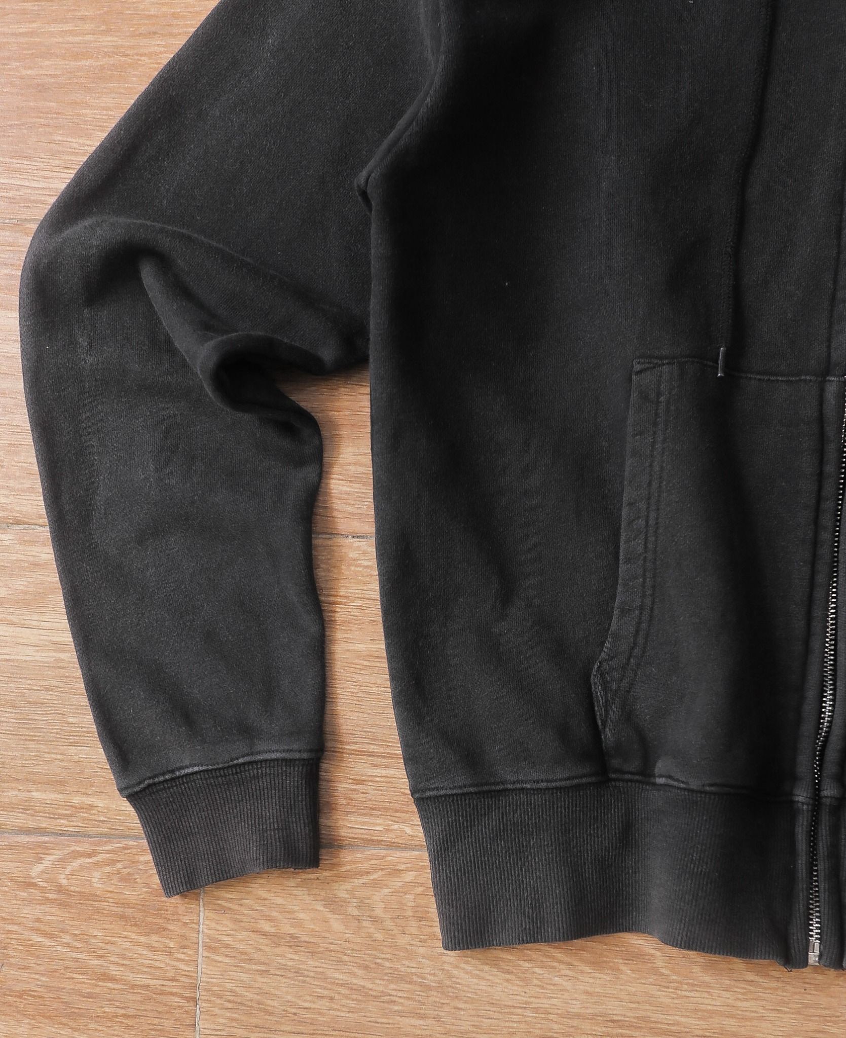 05.17.24 - VTG ZIP UP HOODIE - X-GIRL