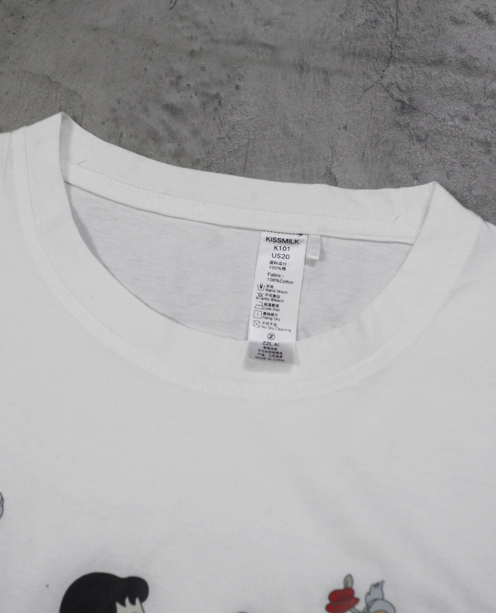 02.21.23 - VTG T-SHIRT - KISSMILK X DISNEY