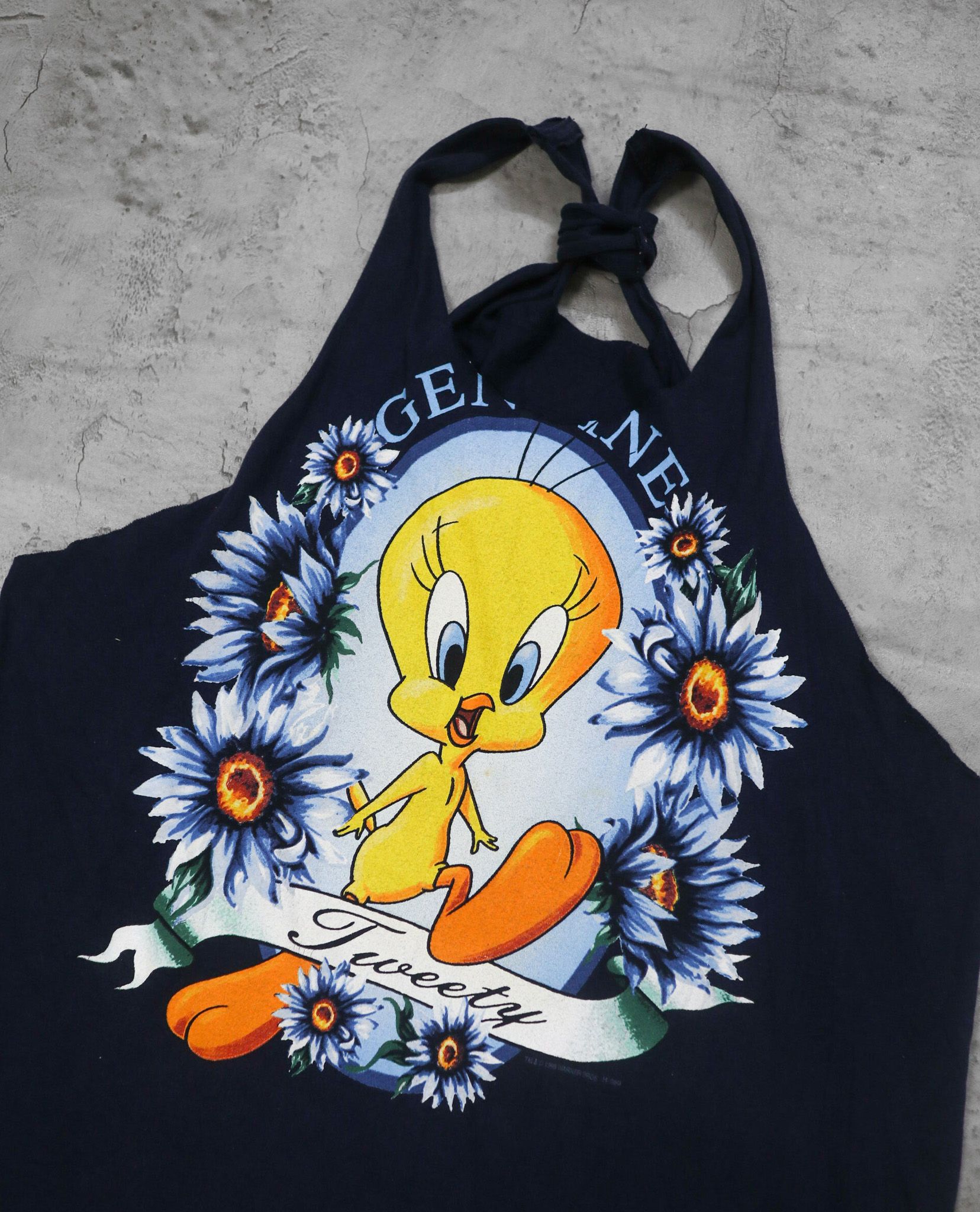 02.21.23 - VTG TANKTOP - LOONEY TUNES 1998