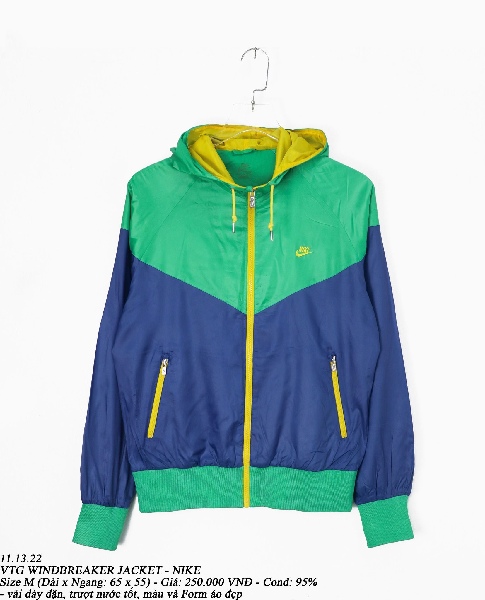 11.13.22 - VTG WINDBREAKER JACKET - NIKE