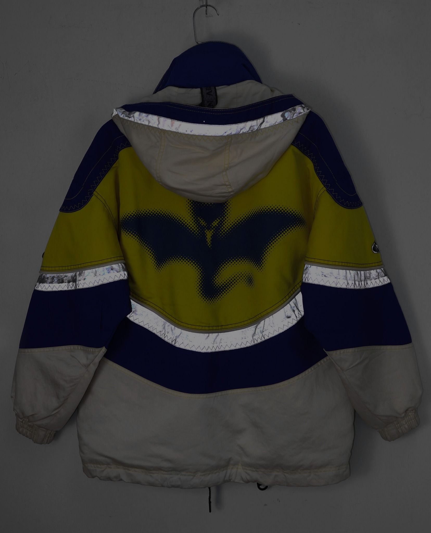 11.13.22 - VTG SKIING JACKET - AIR BORN