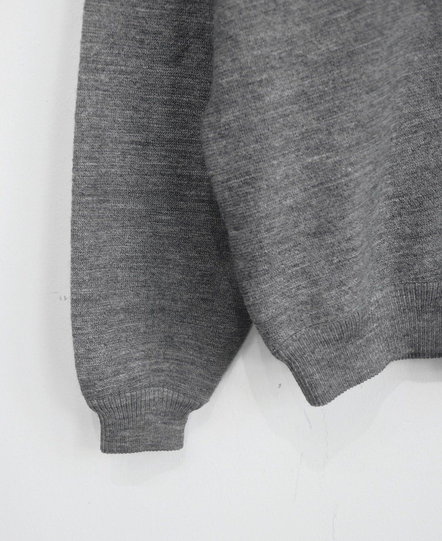 11.16.23 - VTG KNIT SWEATSHIRT - ARNOLD PALMER