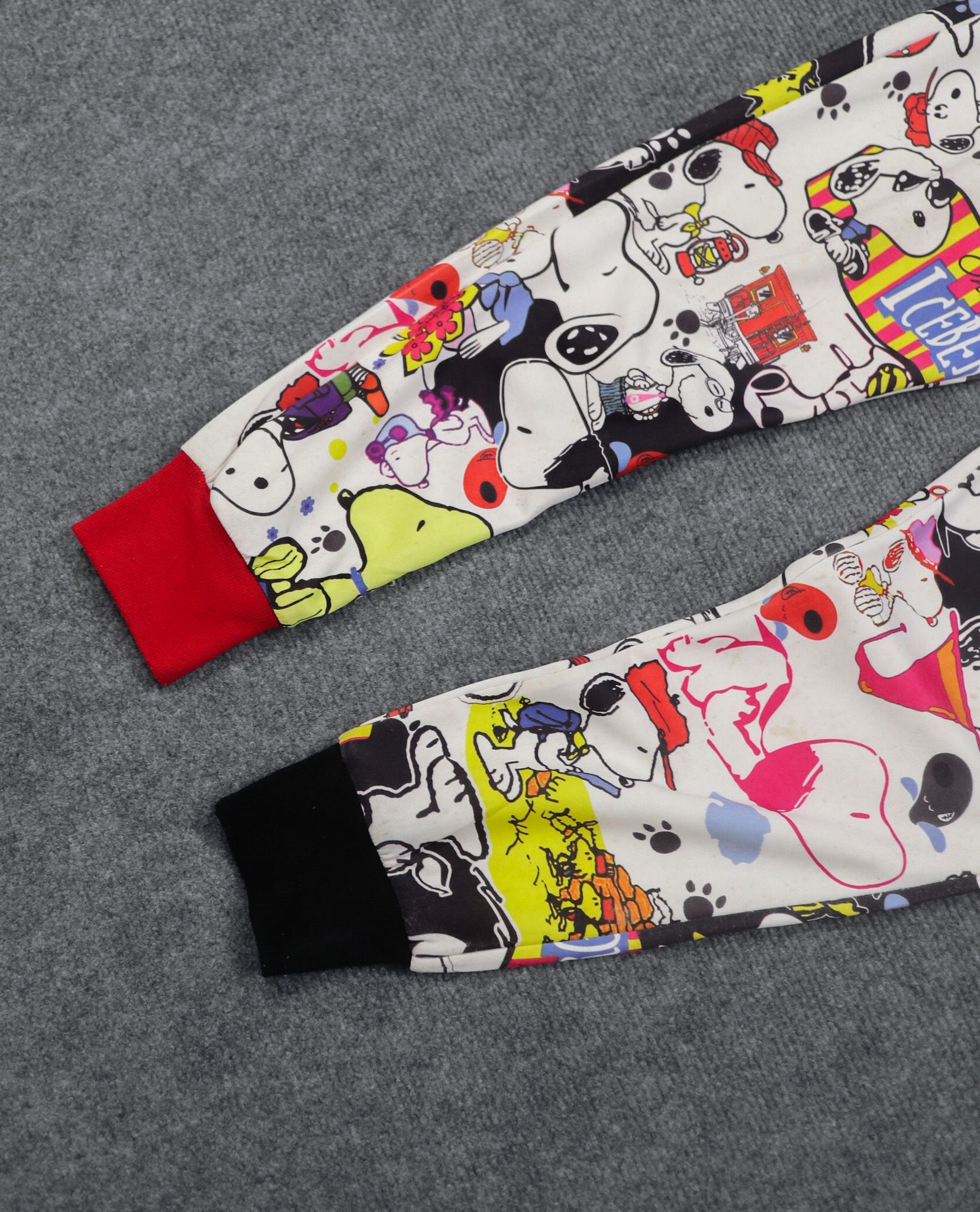 02.22.23 - VTG TRACK PANTS - PEANUTS