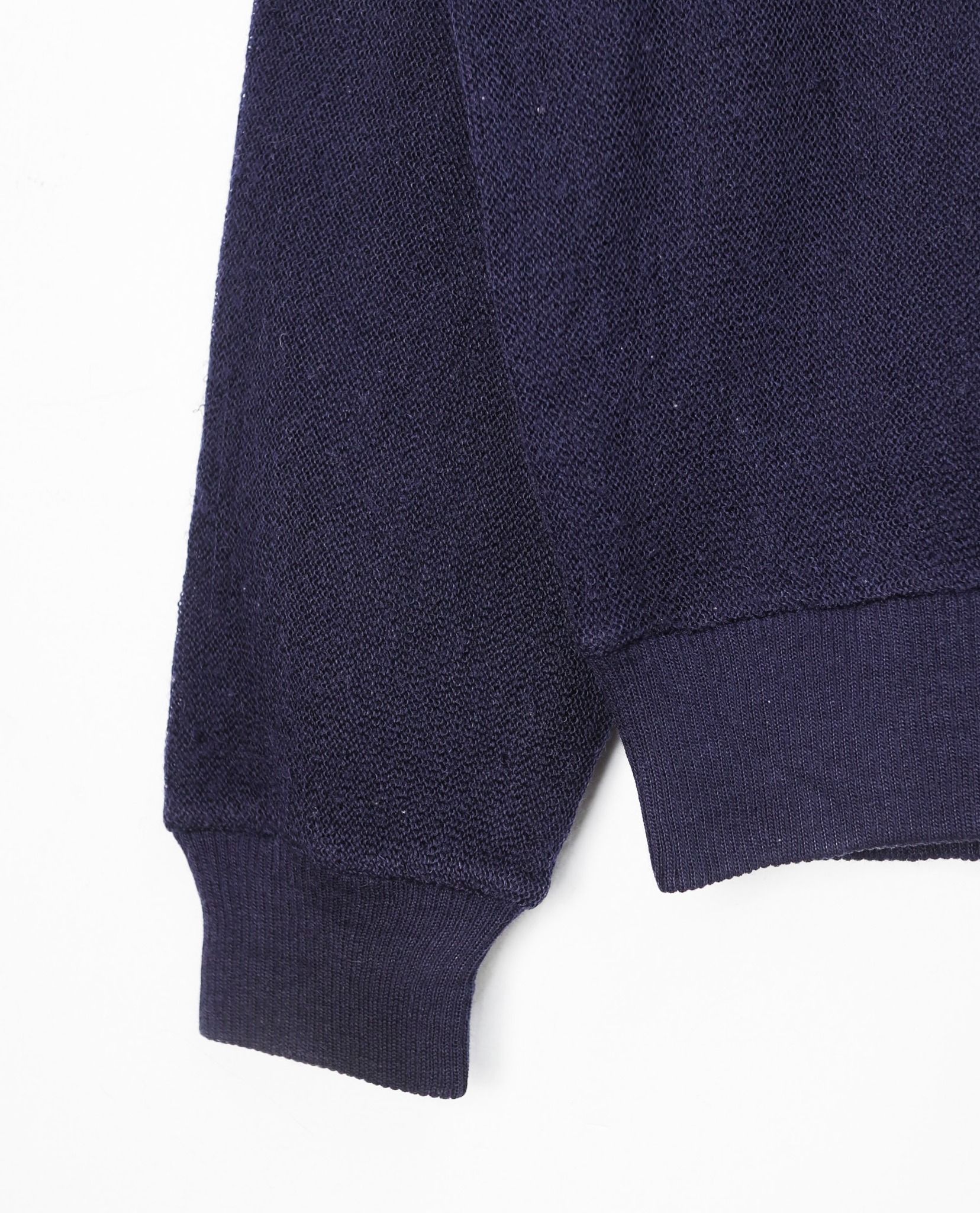 11.15.22 - VTG KNIT SWEATSHIRT - CROCODILE
