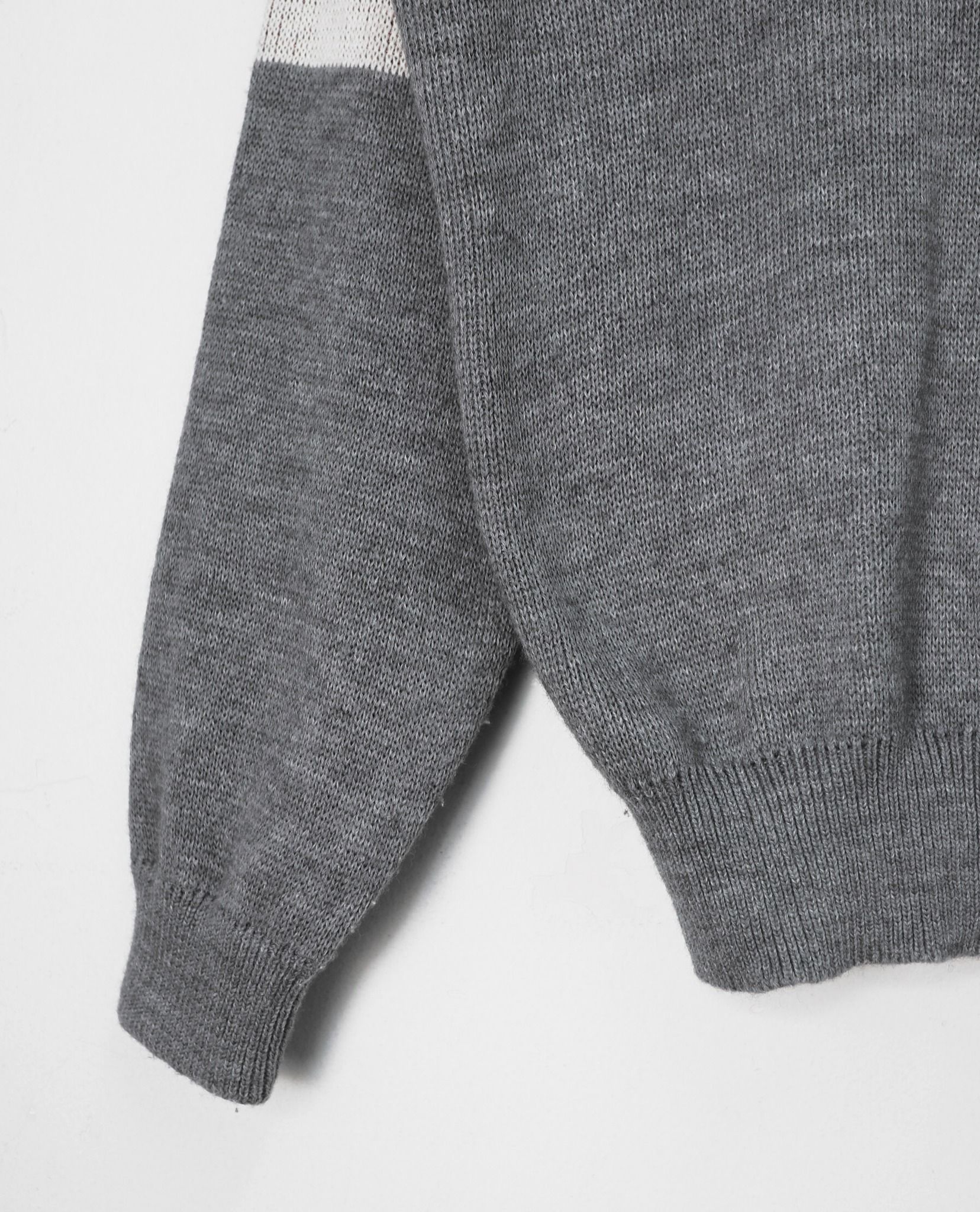 11.15.22 - VTG KNIT SWEATSHIRT - BE! BOP 90s