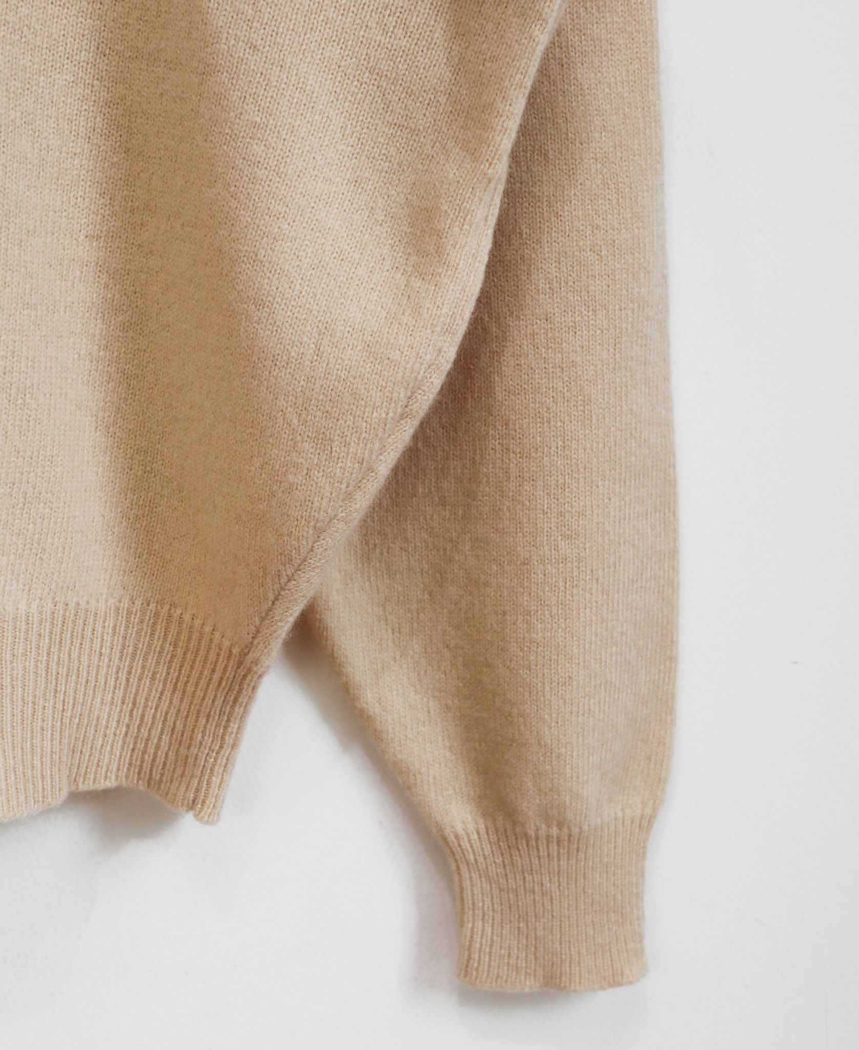 11.16.23 - VTG KNIT SWEATSHIRT - USPA