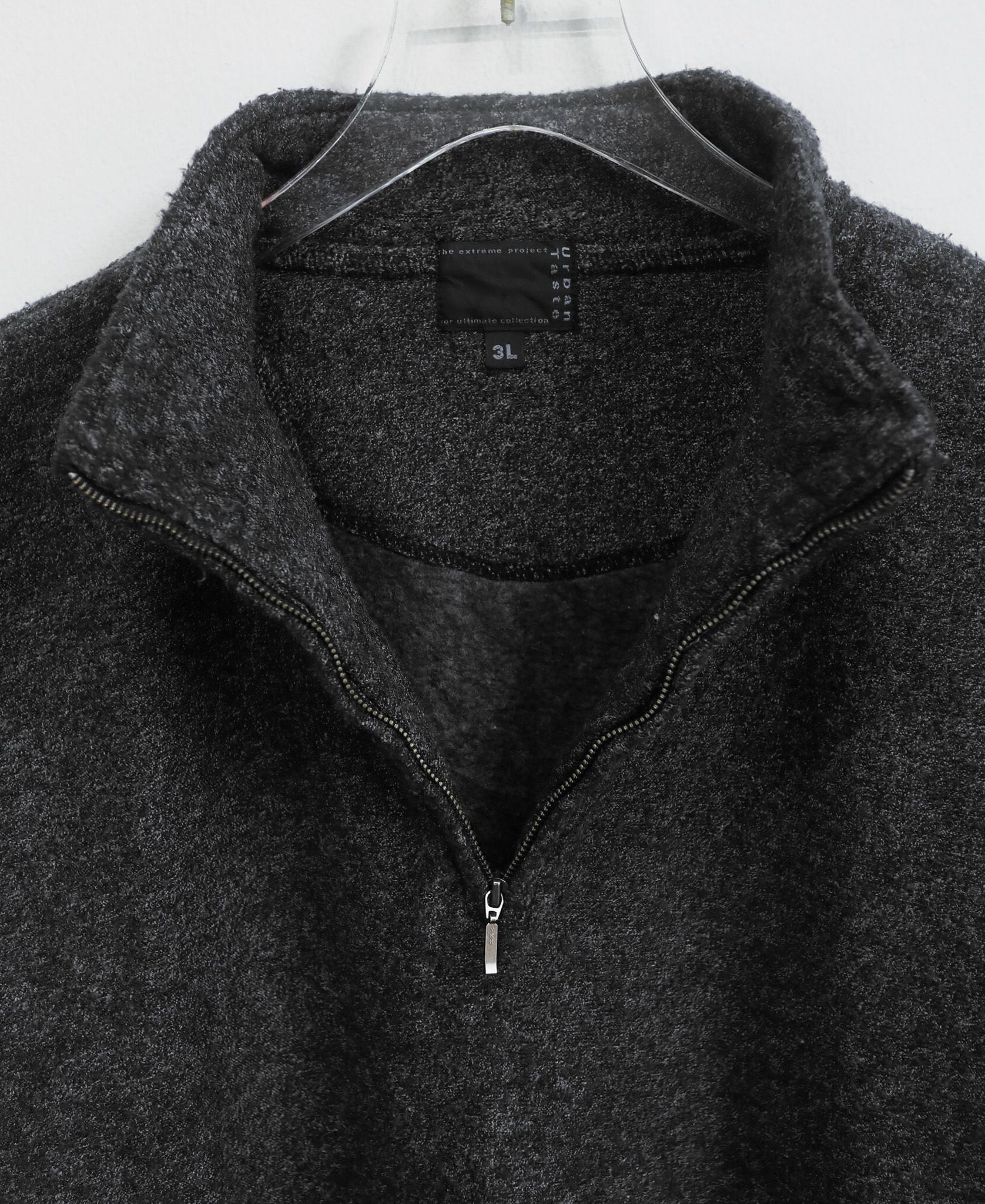 11.16.23 - VTG KNIT SWEATSHIRT - URBAN TASTE