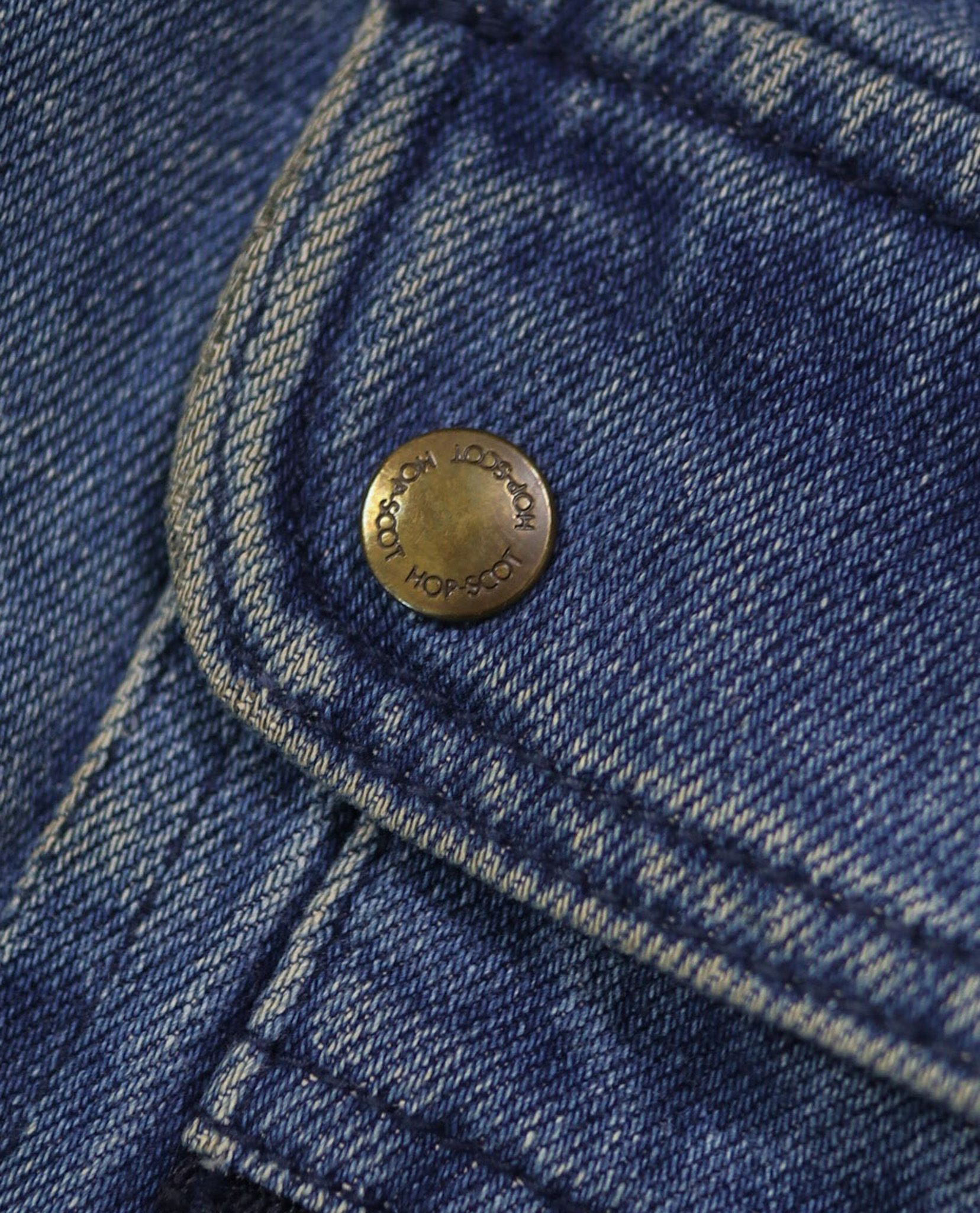 02.21.23 - VTG WIDE FIT DENIM CARGO PANTS - HOT SCOT