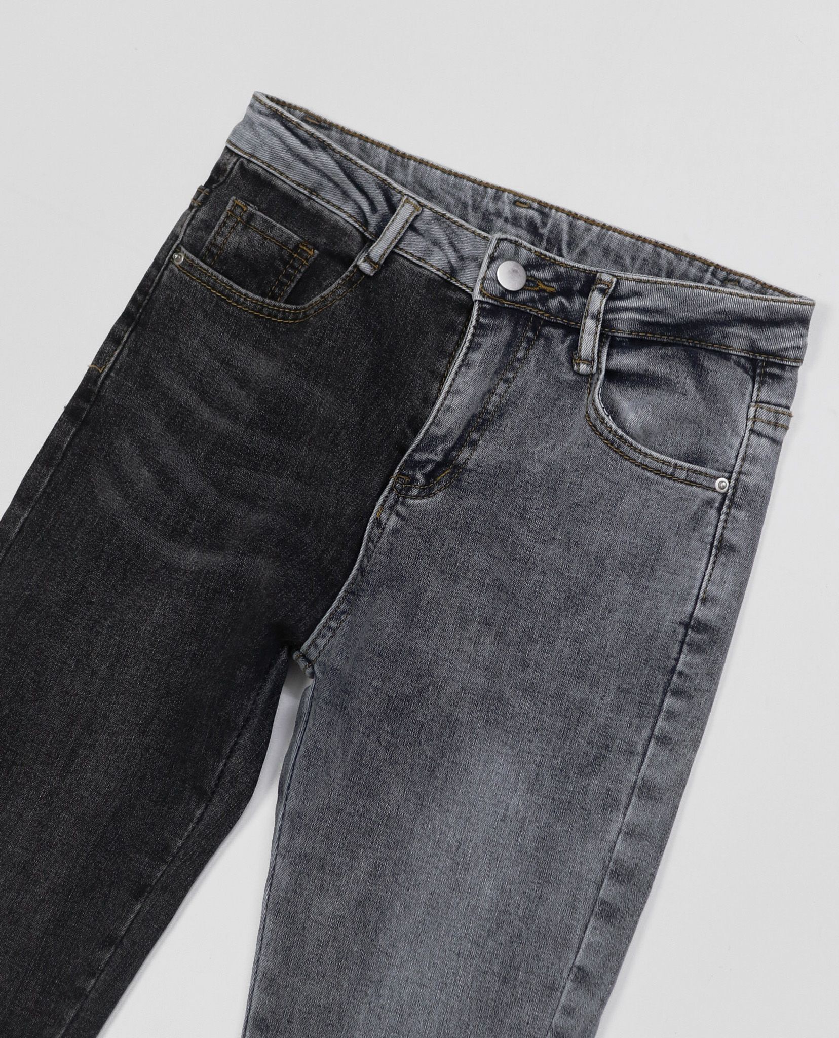 02.22.23 - VTG FLARED DENIM PANTS