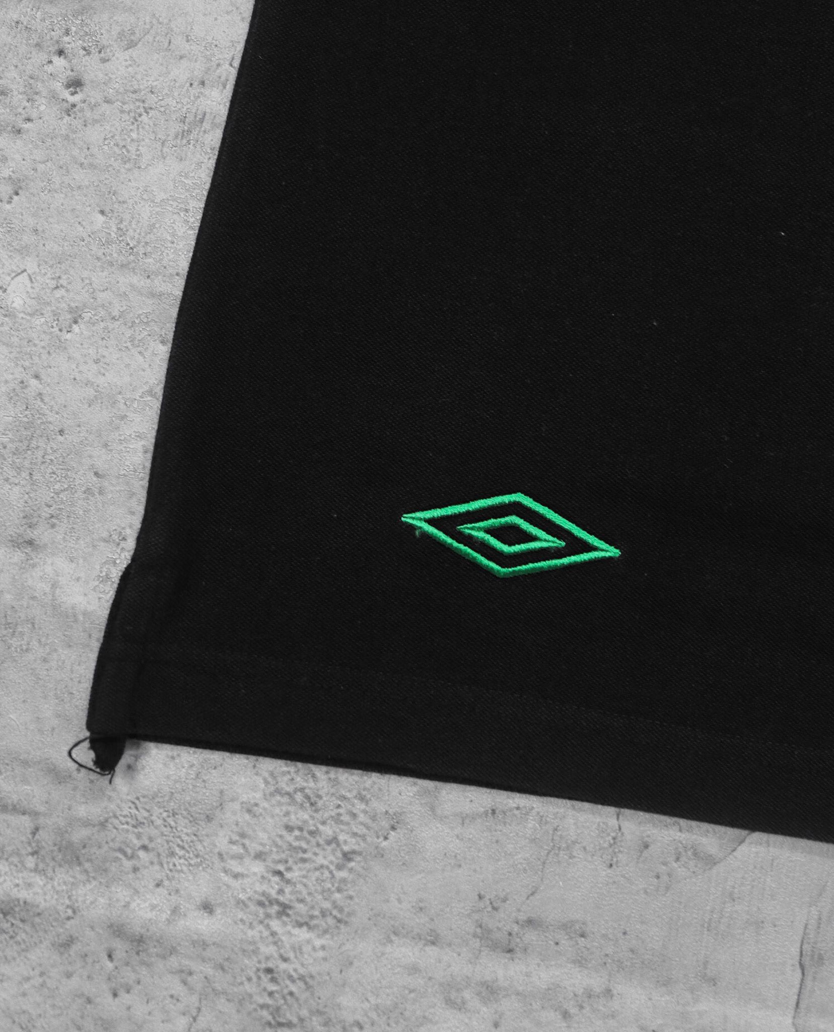 02.23.23 - VTG POLO SHIRT - UMBRO