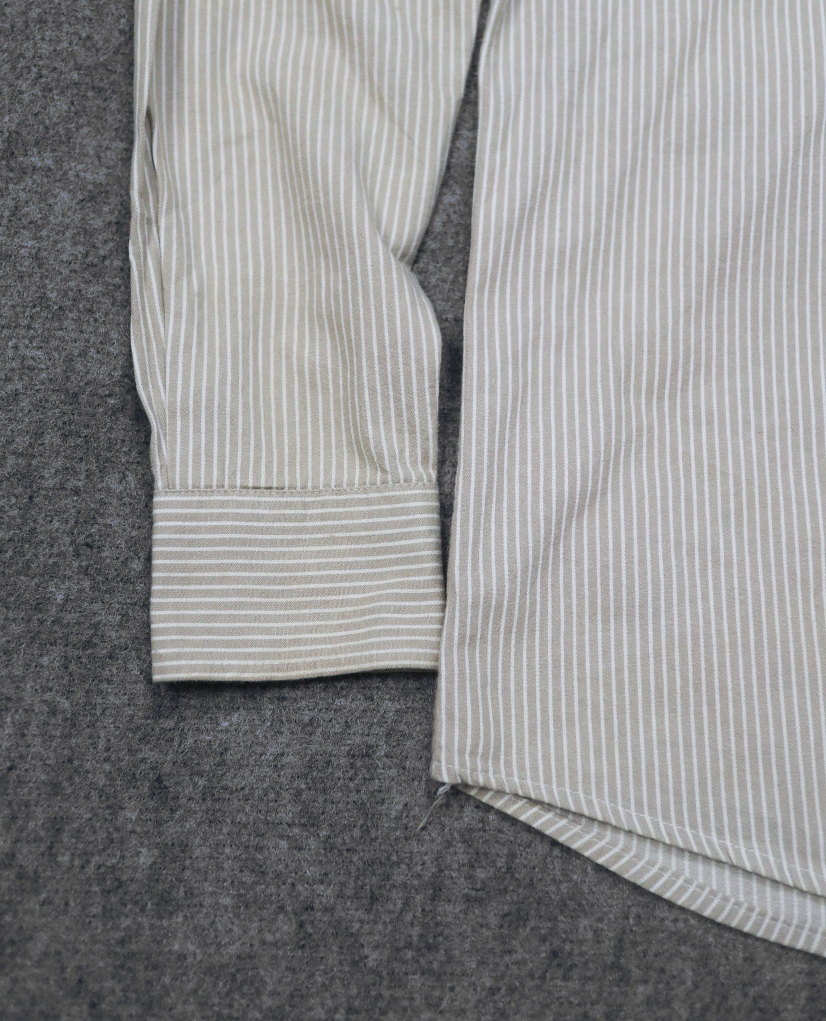 02.23.23 - VTG BUTTON UP SHIRT - ATTENTION & CO