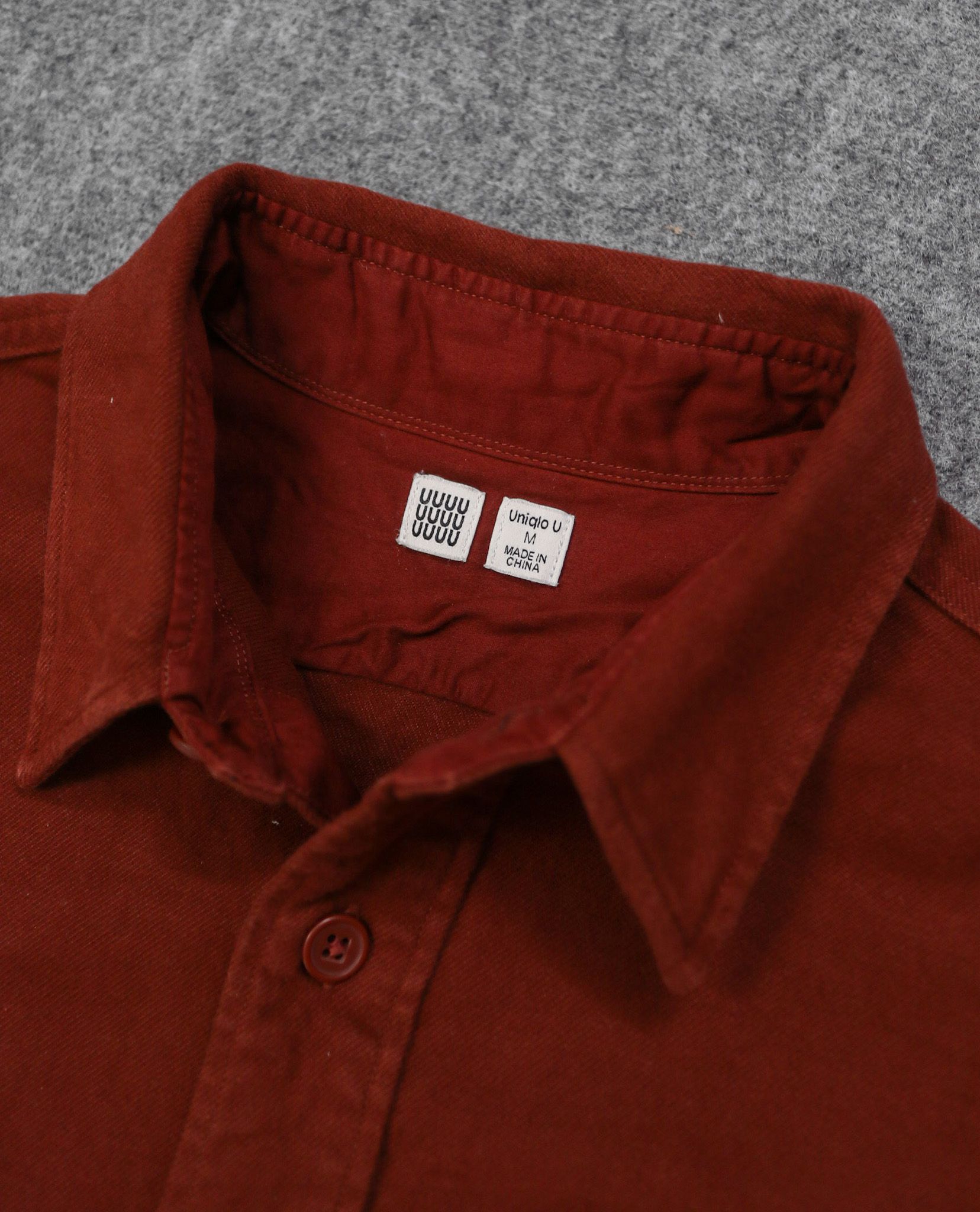 02.23.23 - VTG BUTTON UP WORK SHIRT - UNIQLO U