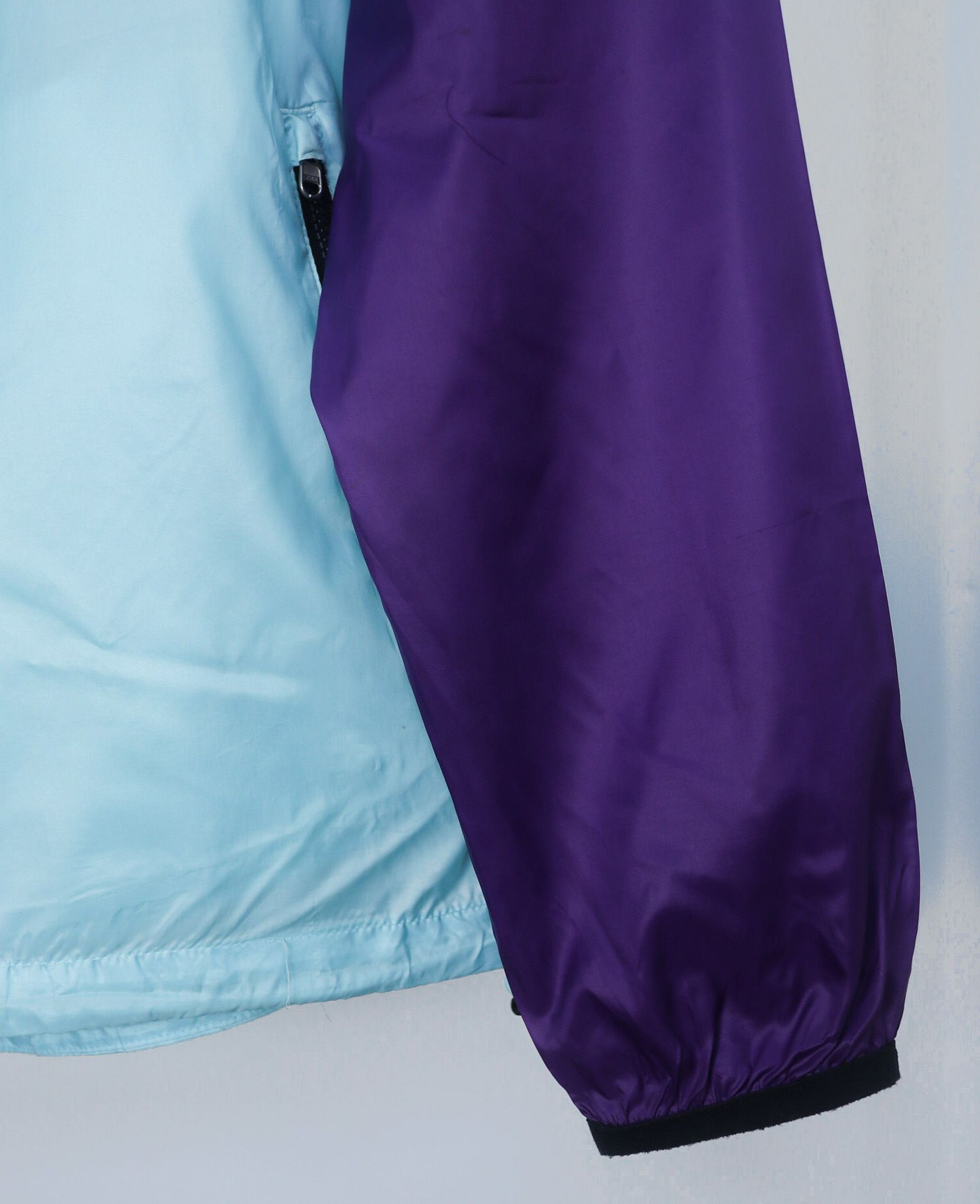 03.24.24 - VTG WINDBREAKER JACKET - NIKE