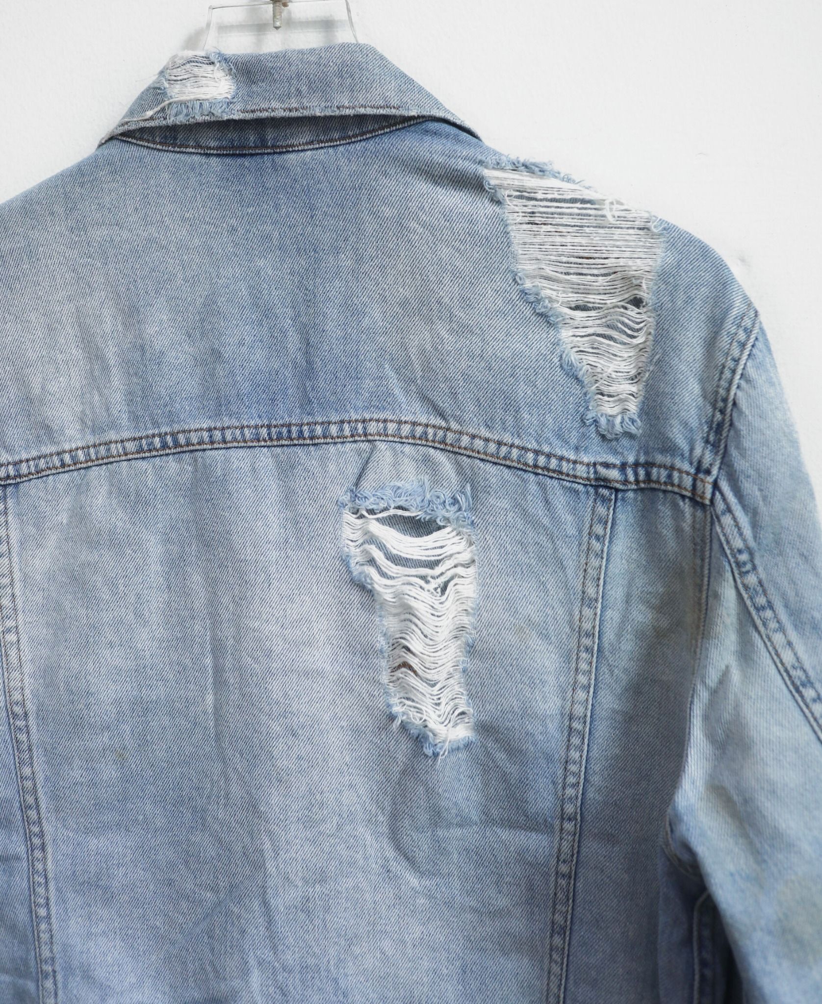 11.12.23 - VTG DENIM JACKET - H&M DIVIDED
