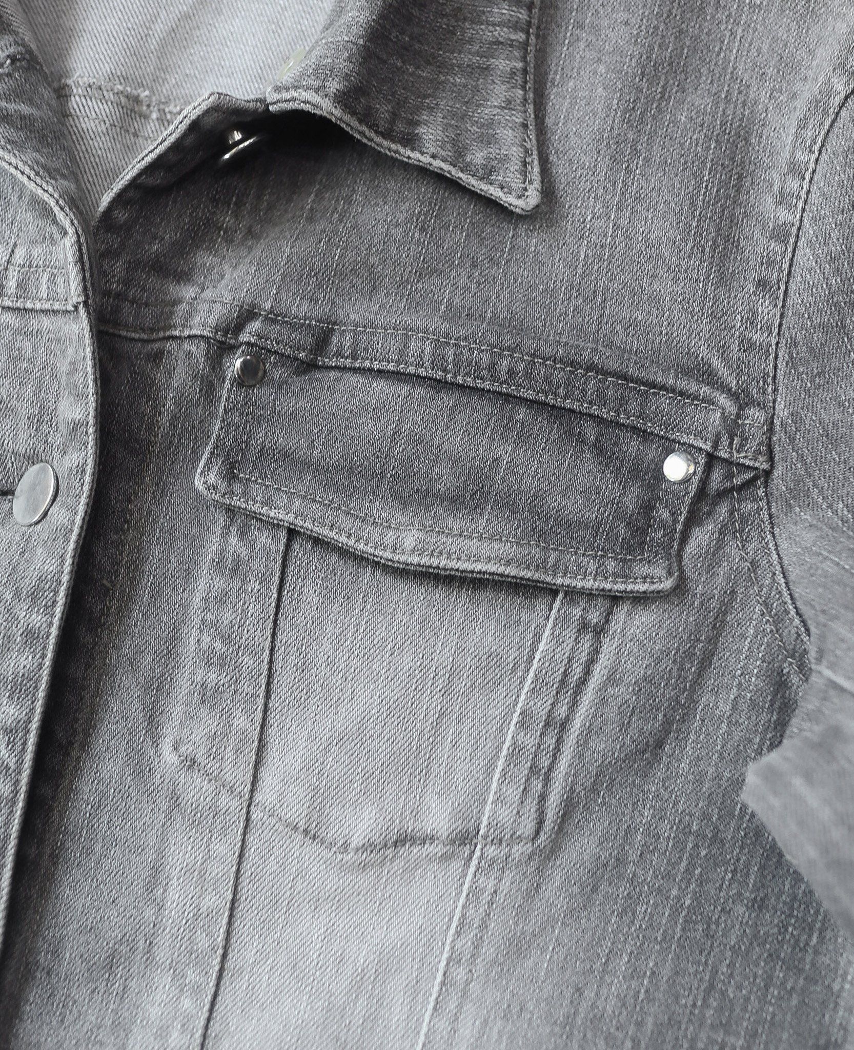 05.23.24 - VTG CROPPED DENIM JACKET - COUVEE