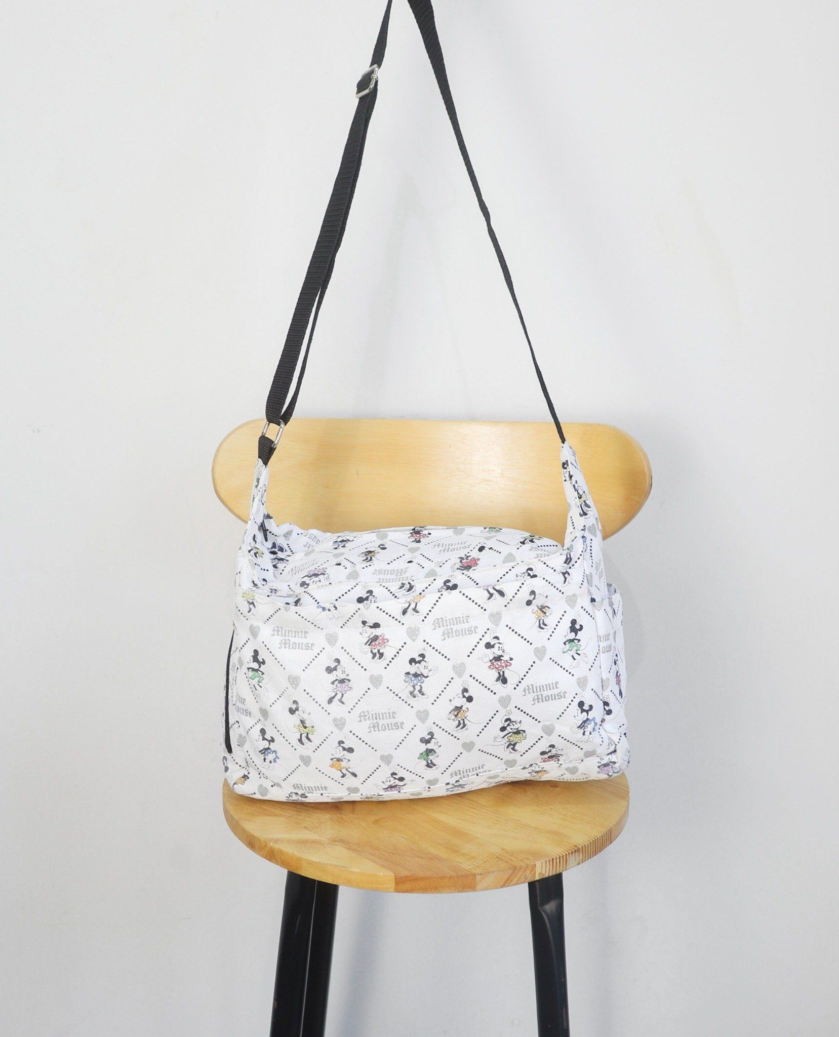 07.13.23 - VTG BAG - DISNEY