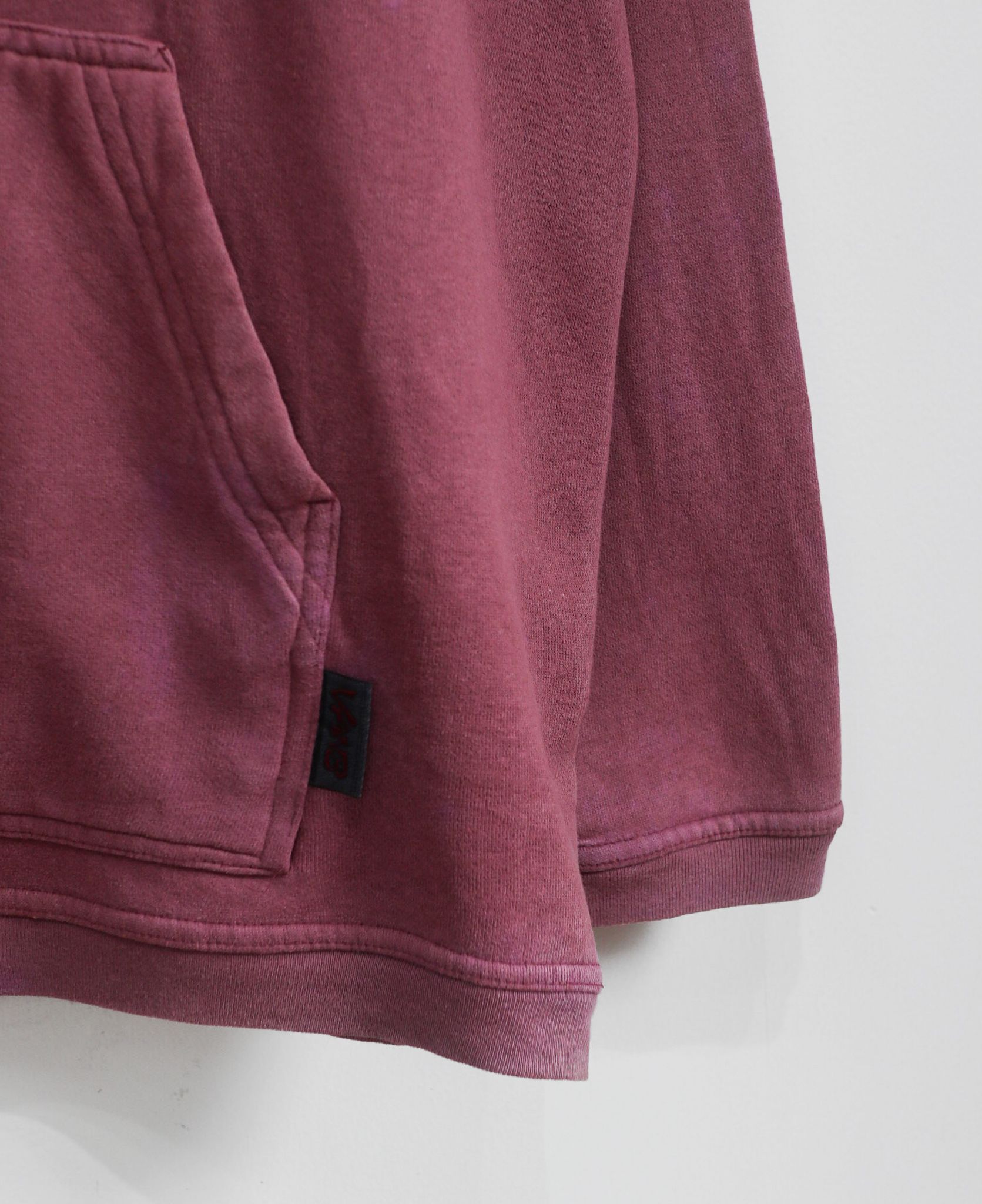 12.21.23 - VTG PULLOVER HOODIE - VANS 90s