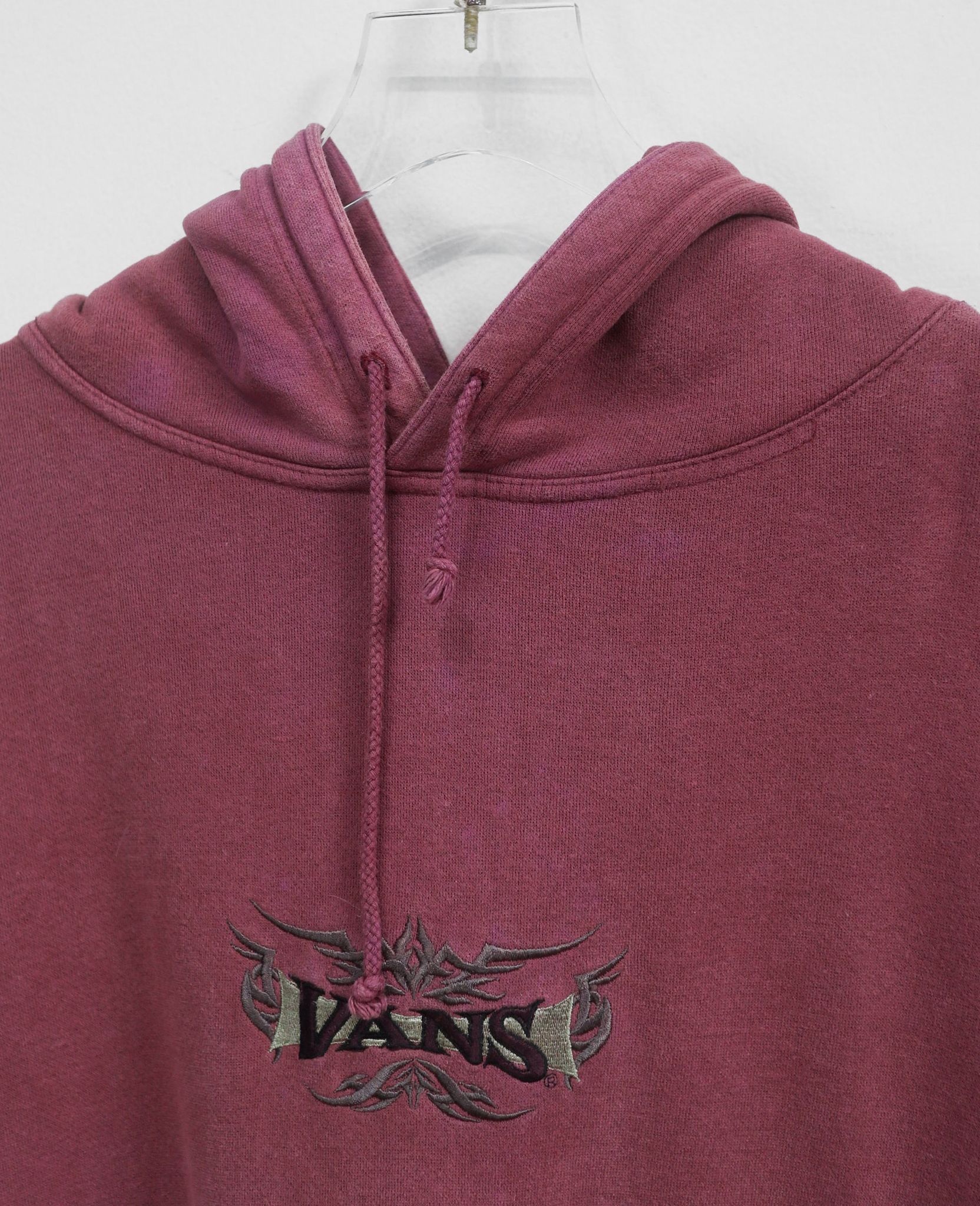 12.21.23 - VTG PULLOVER HOODIE - VANS 90s