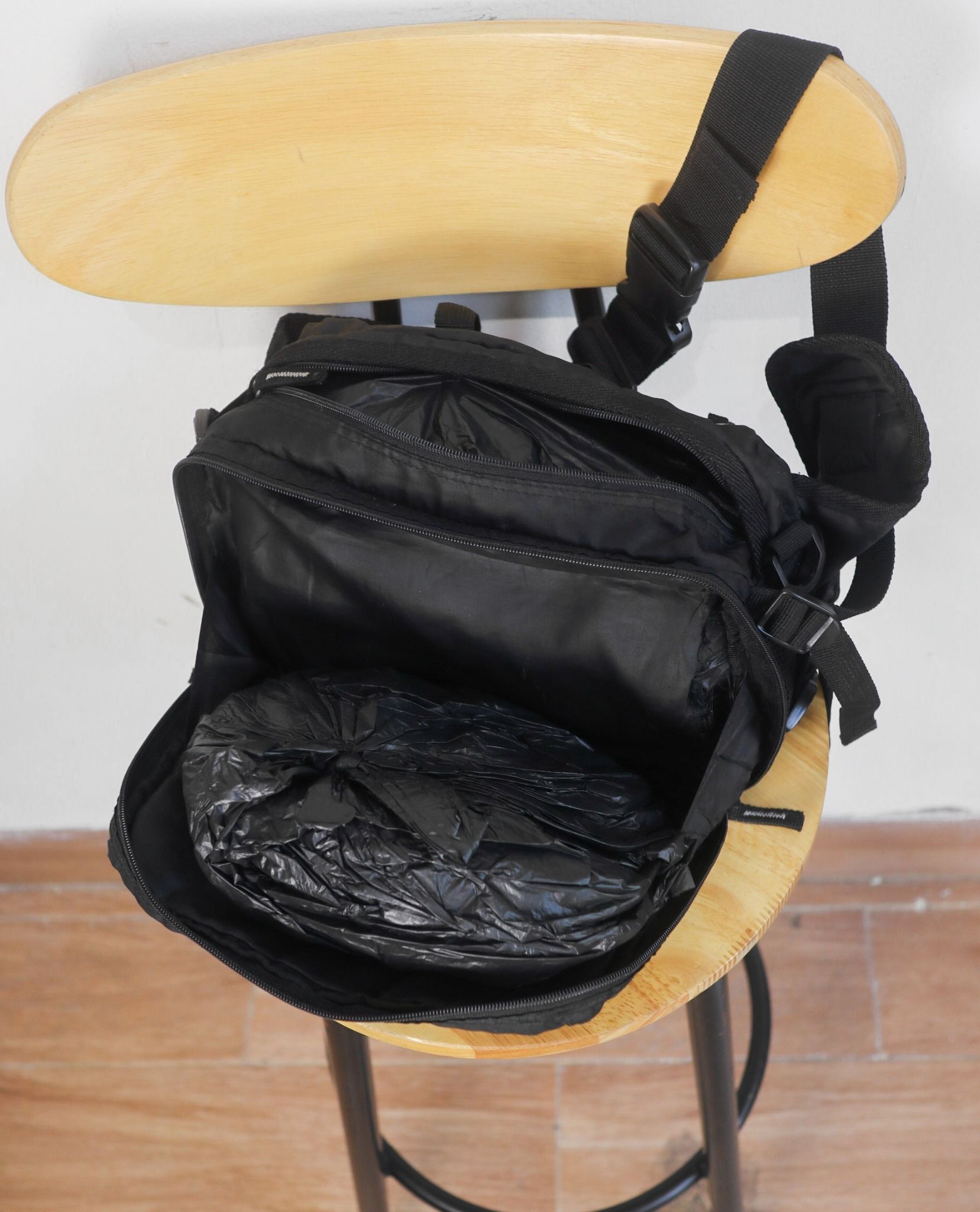 07.13.23 - VTG BAG - SKYBLUE ROCKIES