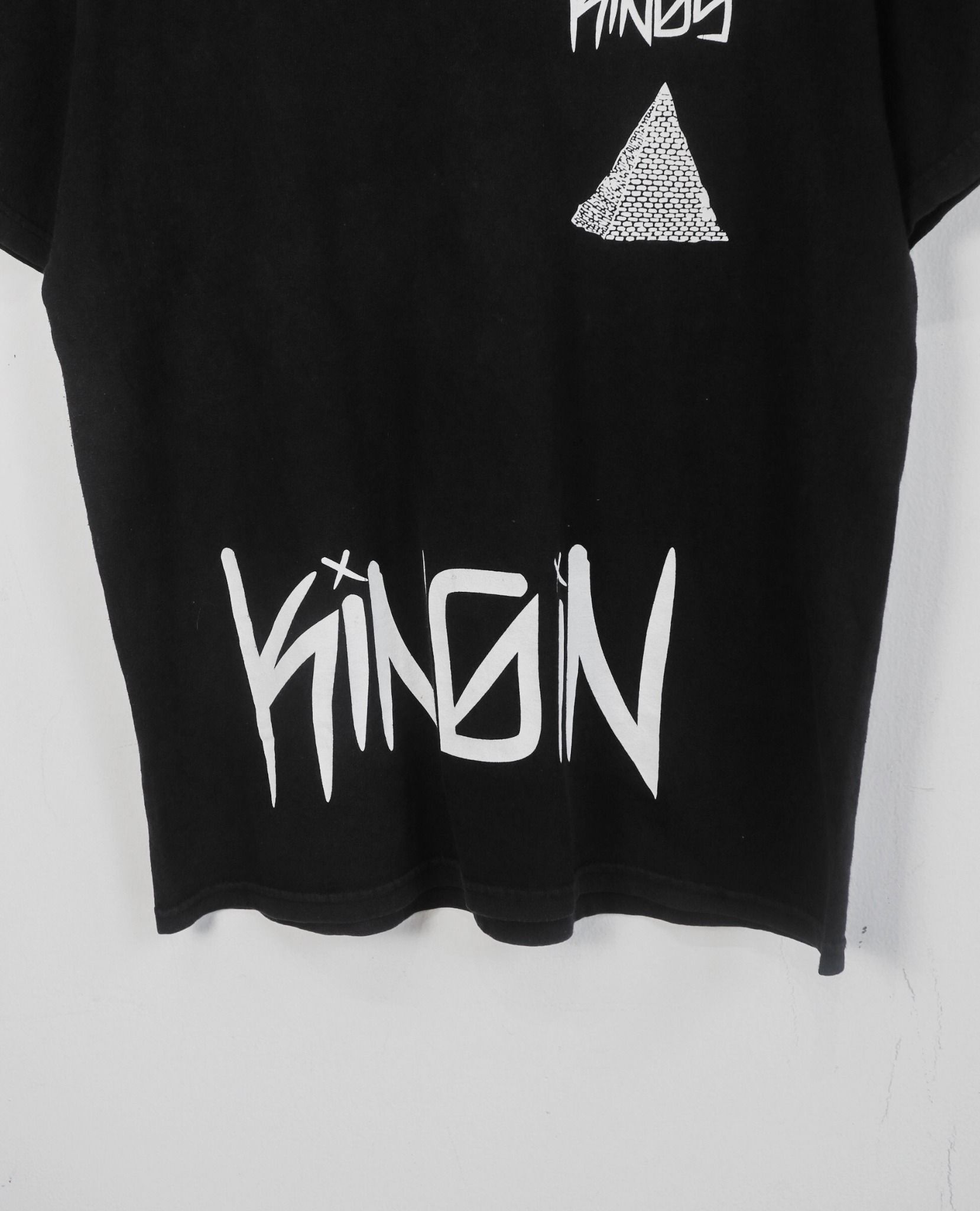 08.24.23 - VTG T-SHIRT - LAST KINGS