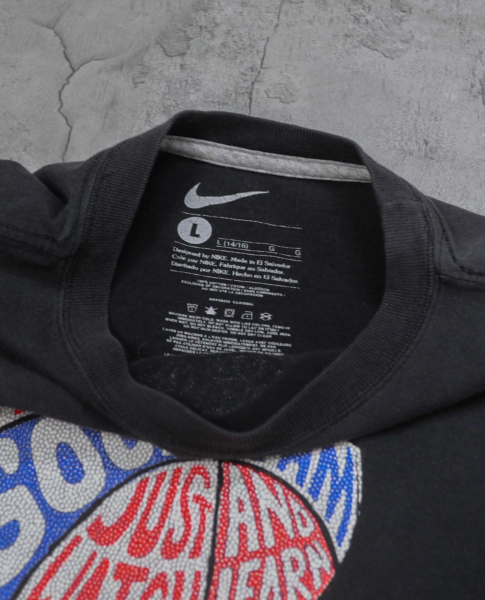 02.23.23 - VTG T-SHIRT - NIKE