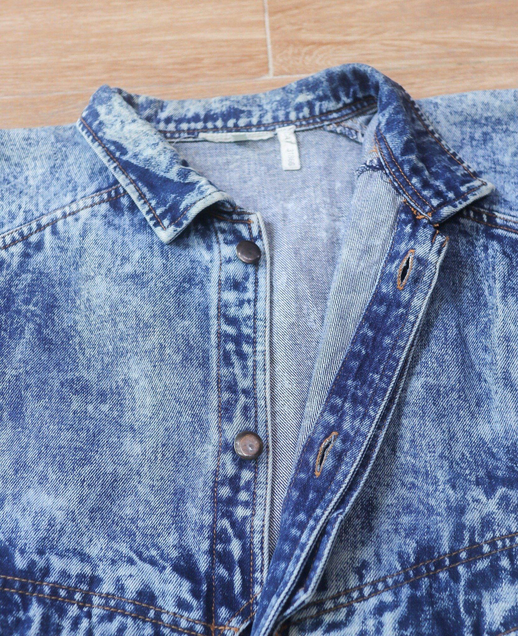 05.26.24 - VTG DENIM JACKET 90s