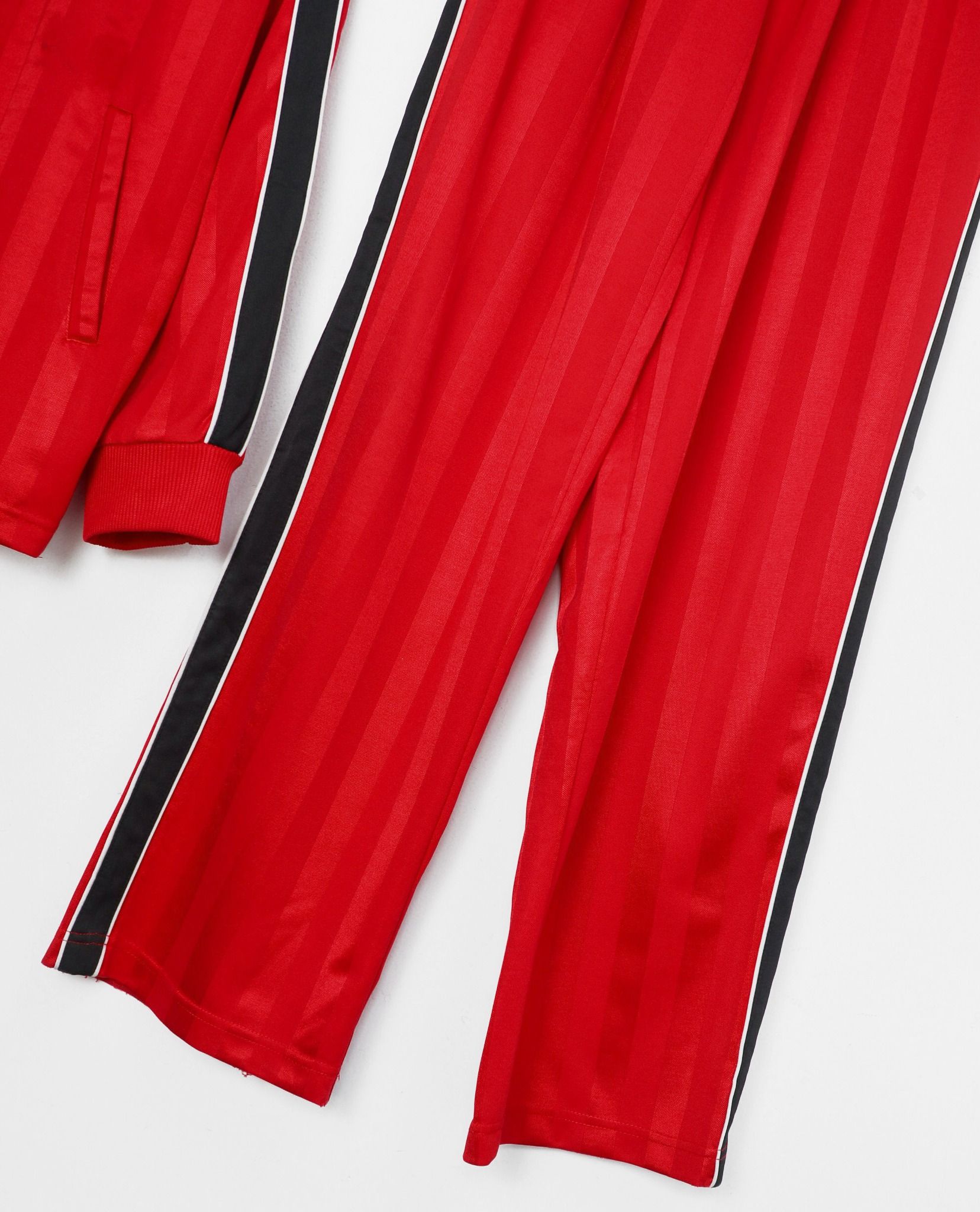 12.02.22 - VTG TRACKSUIT - GARAM INTERNATIONAL