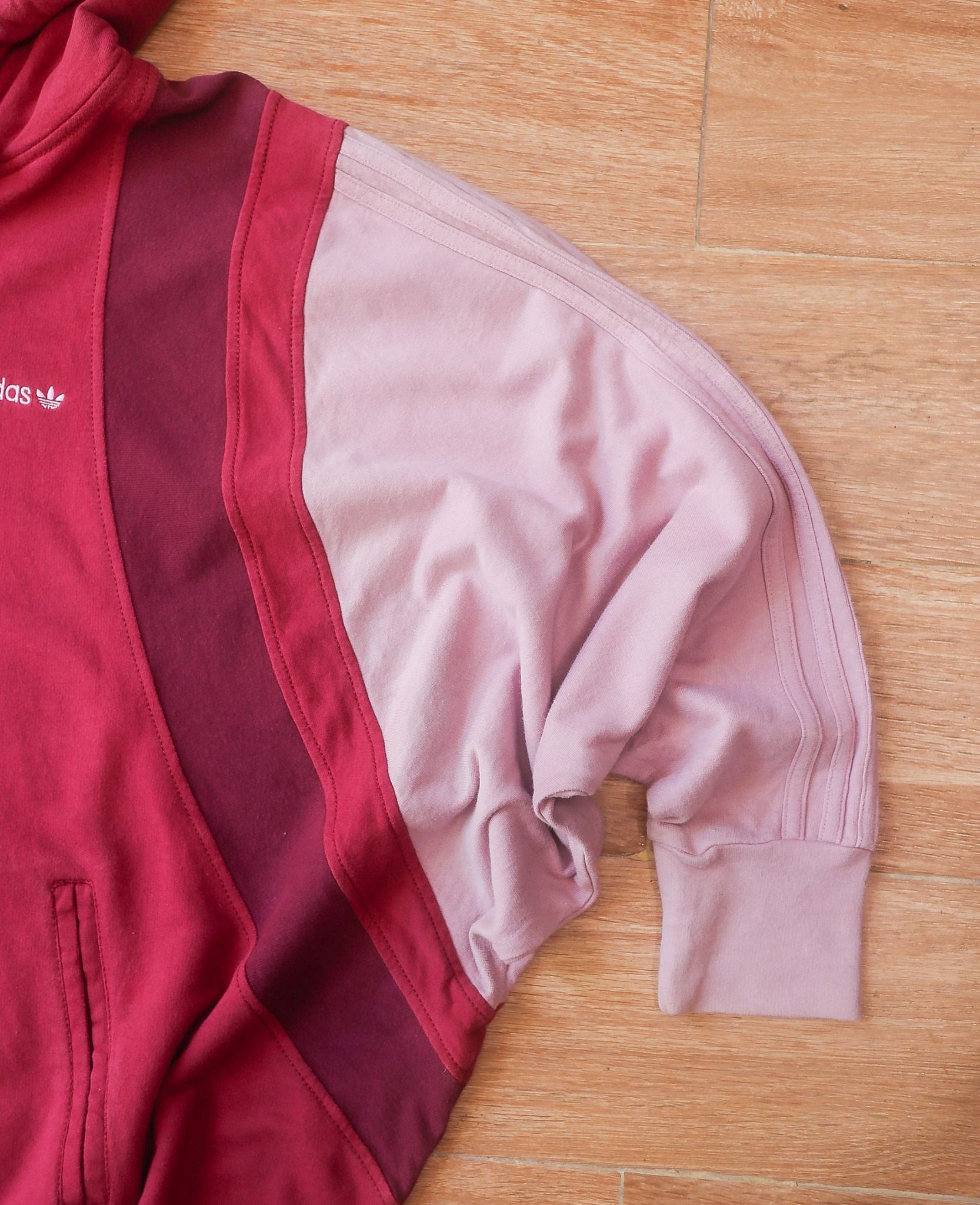 05.26.24 - VTG TERRY PONCHO JACKET - ADIDAS