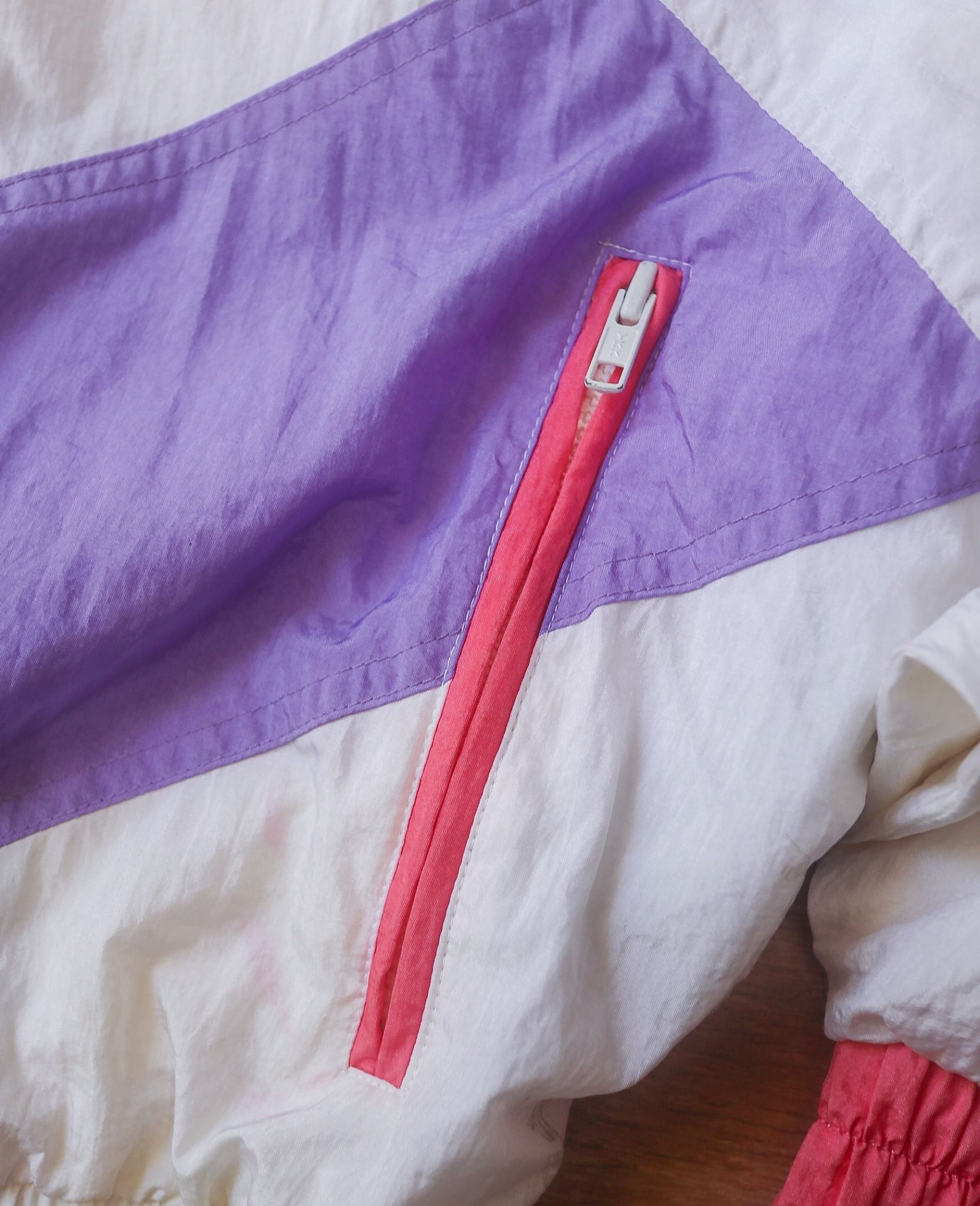 05.26.24 - VTG OVERSIZED BOXY NYLON WINDBREAKER JACKET