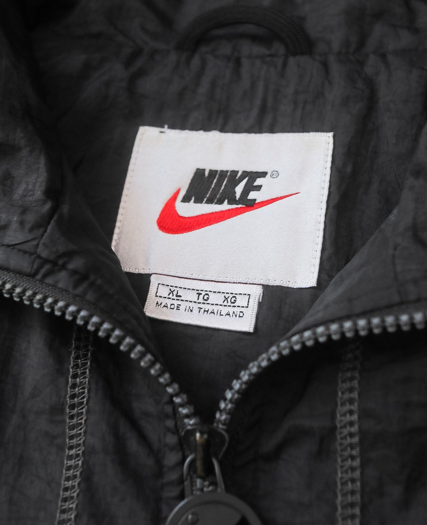 05.26.24 - VTG WINDBREAKER JACKET - NIKE 90s