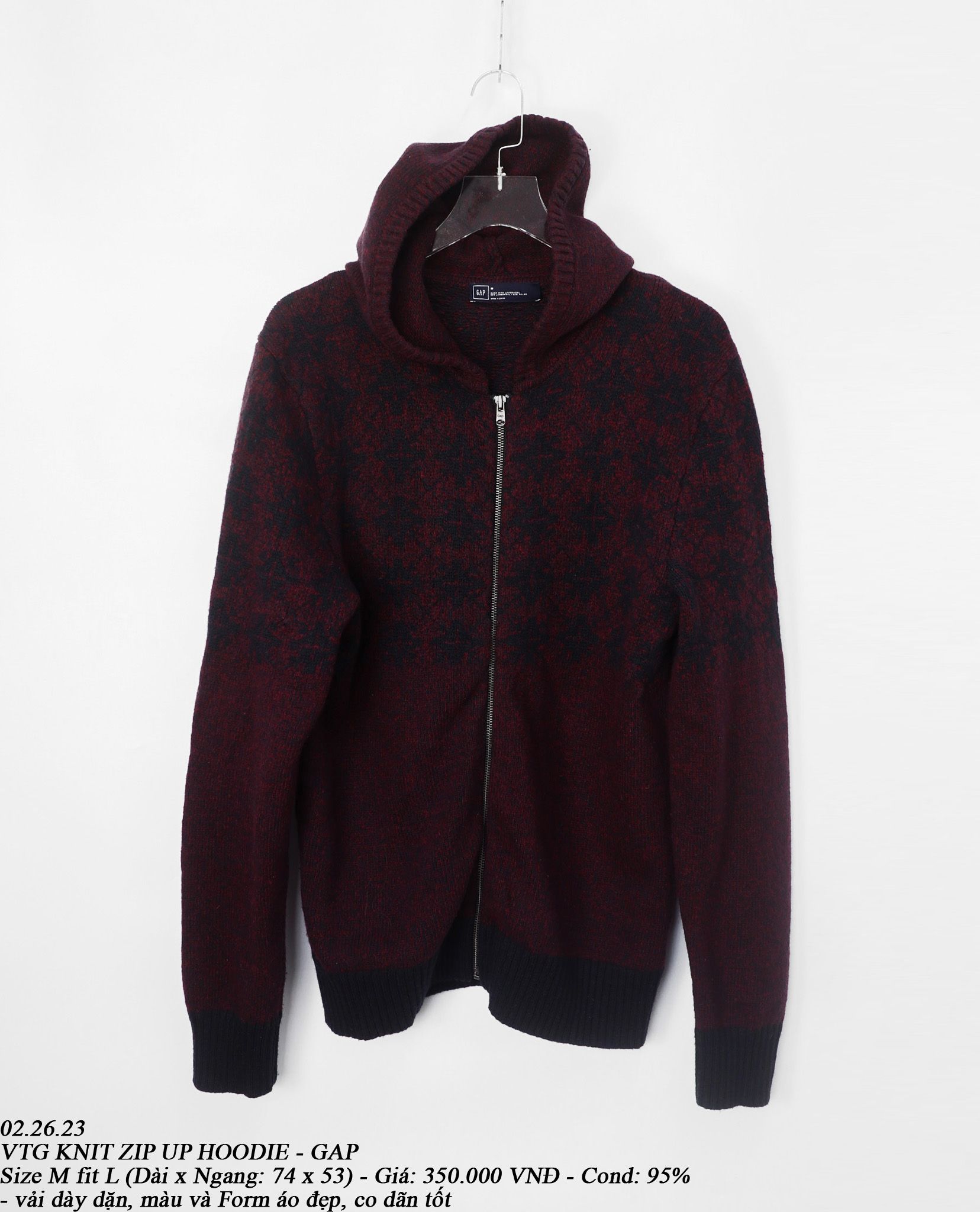 02.26.23 - VTG KNIT ZIP UP HOODIE - GAP