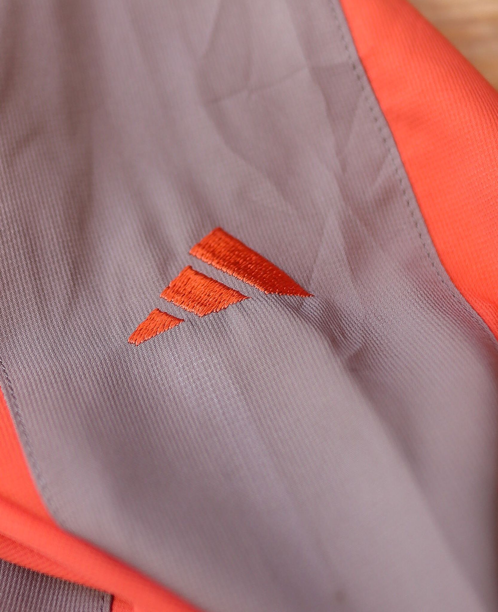 05.26.24 - VTG WINDBREAKER JACKET - ADIDAS 90s