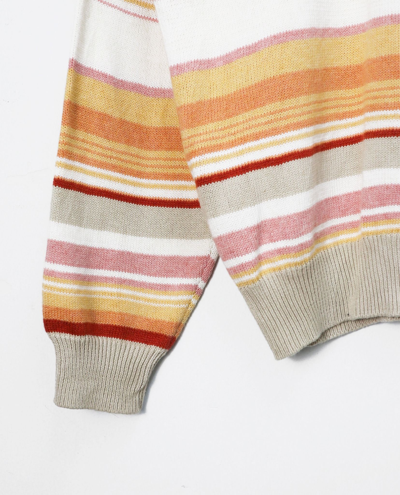 11.29.22 - VTG KNIT SWEATSHIRT - CROCODILE