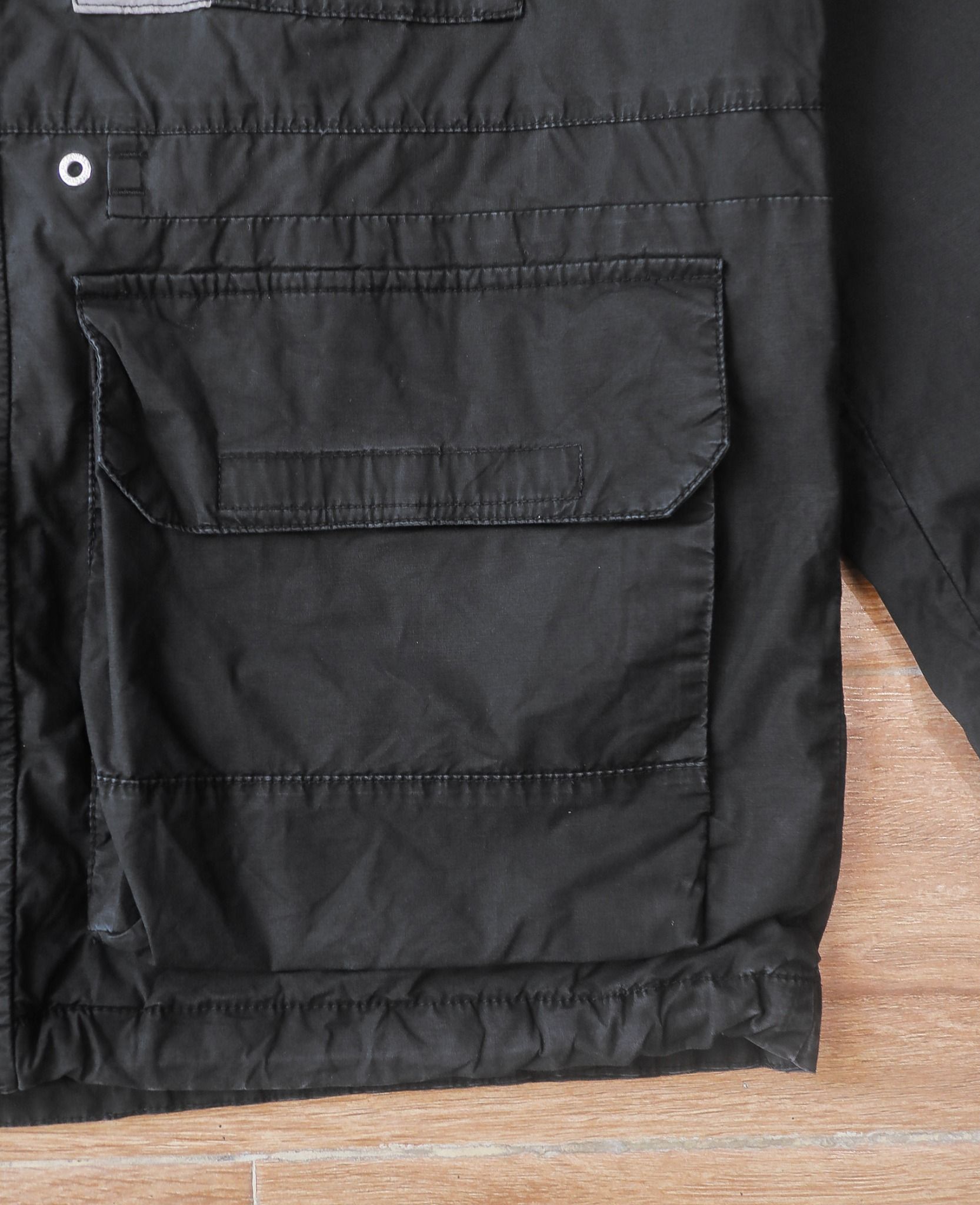 05.26.24 - VTG WINDBREAKER JACKET - DISCOVERY