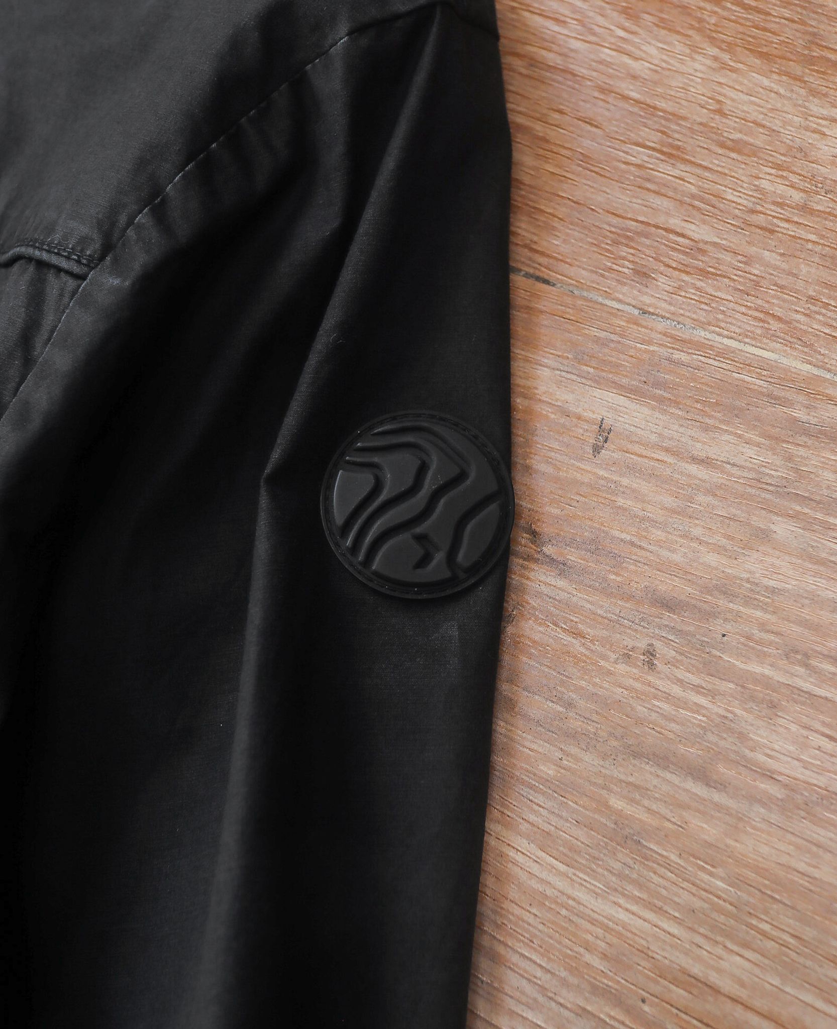 05.26.24 - VTG WINDBREAKER JACKET - DISCOVERY