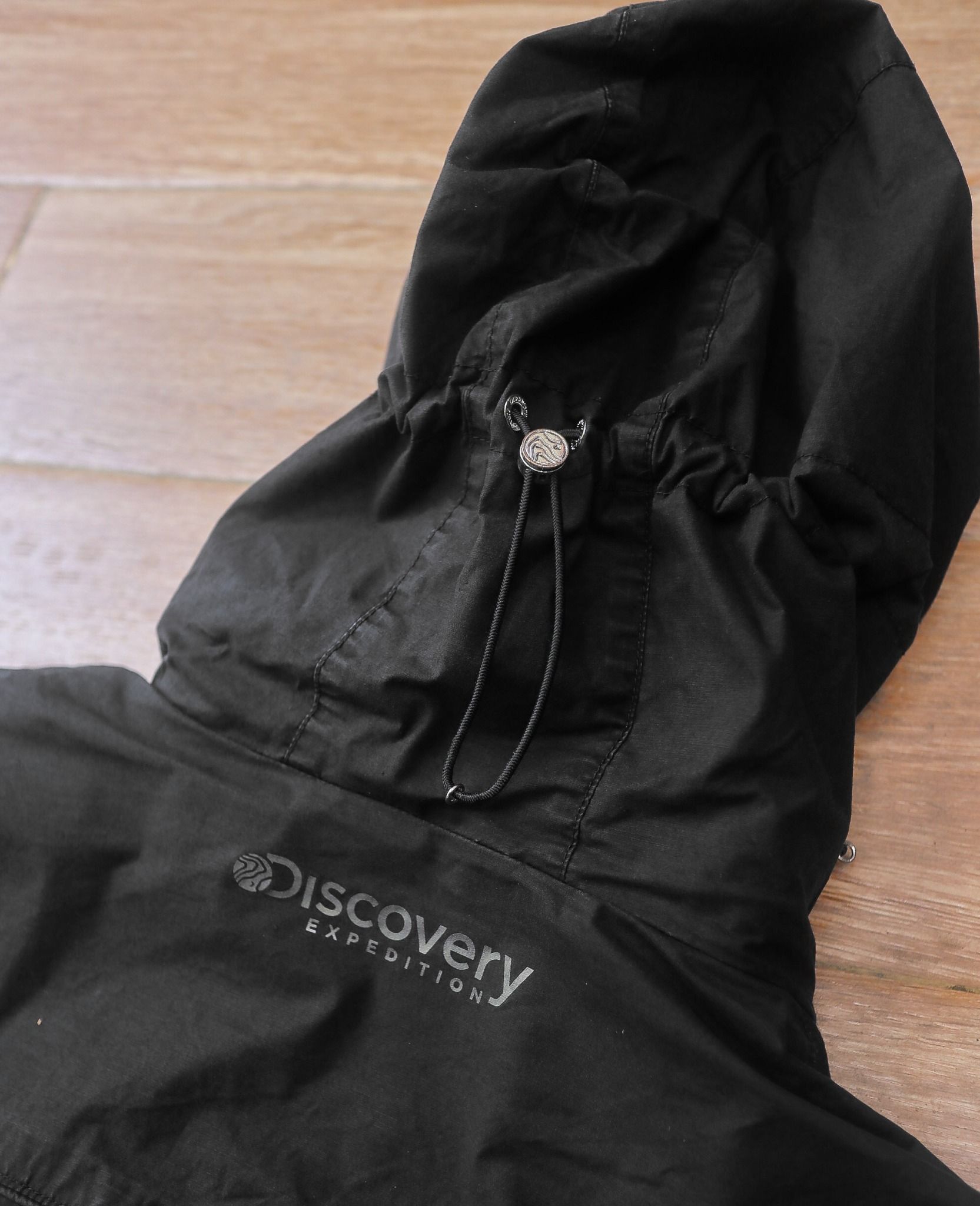 05.26.24 - VTG WINDBREAKER JACKET - DISCOVERY